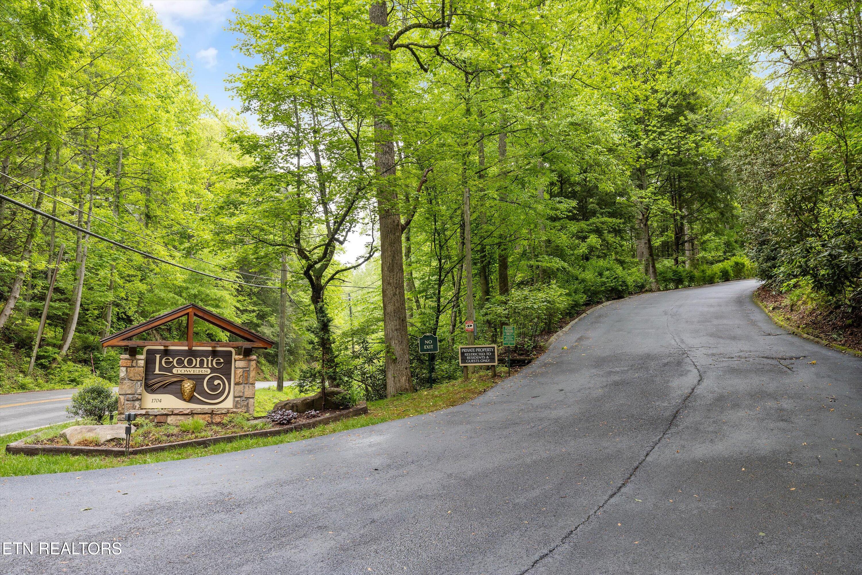 1704 Hidden Hills Road Gatlinburg TN 37738