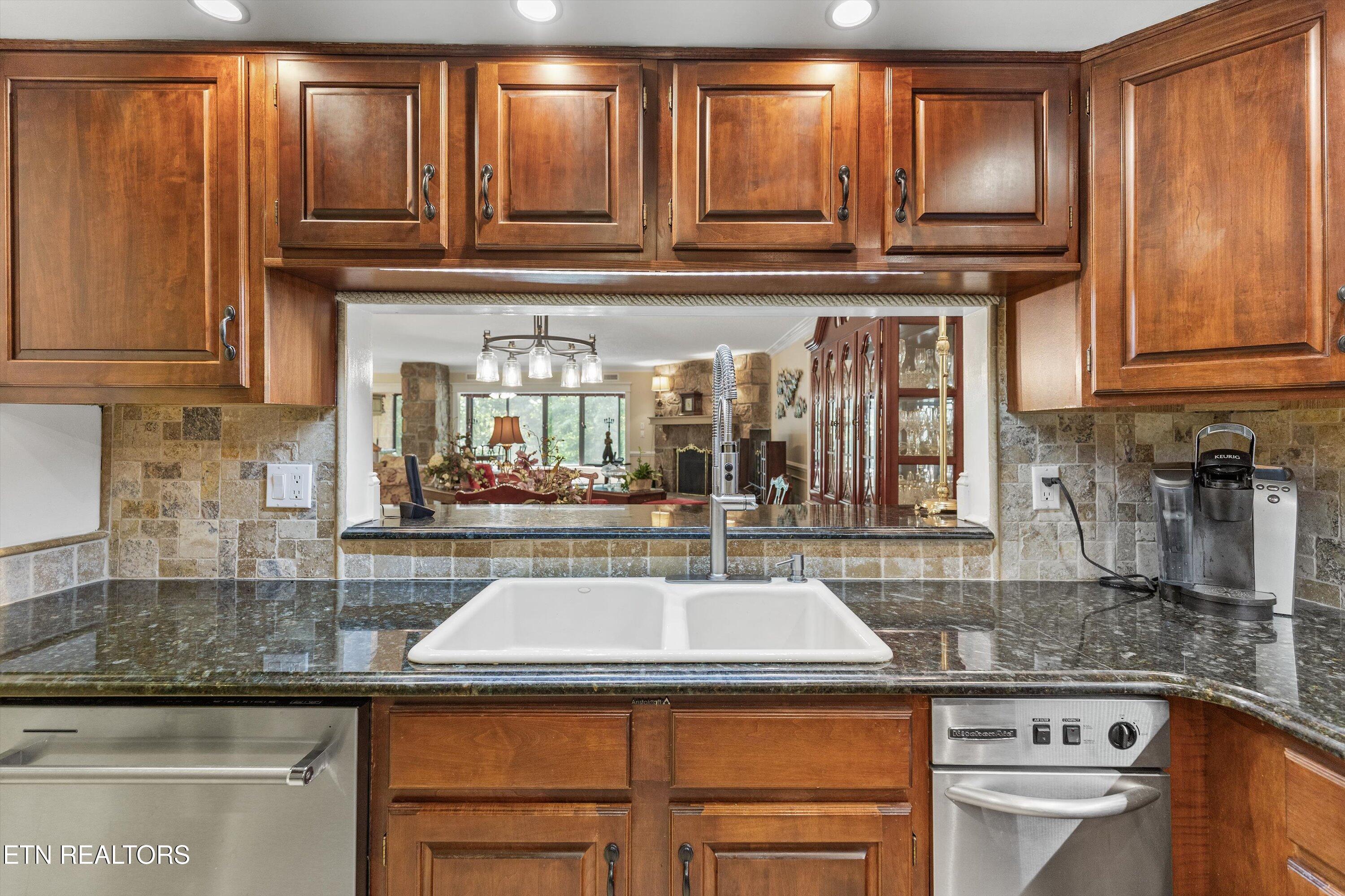 1704 Hidden Hills Road Gatlinburg TN 37738