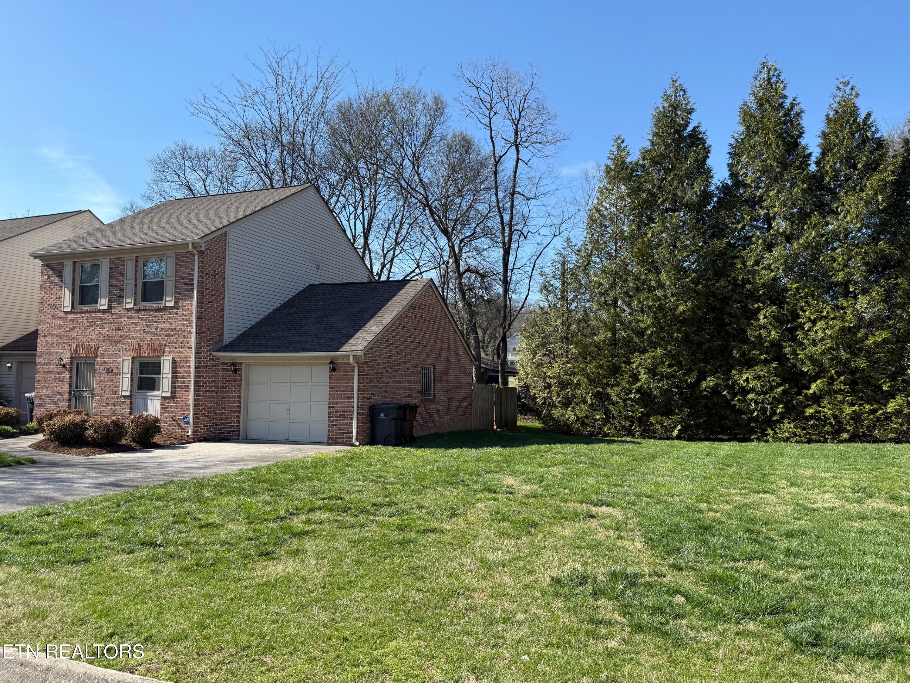 4425 Washington Court Knoxville TN 37917