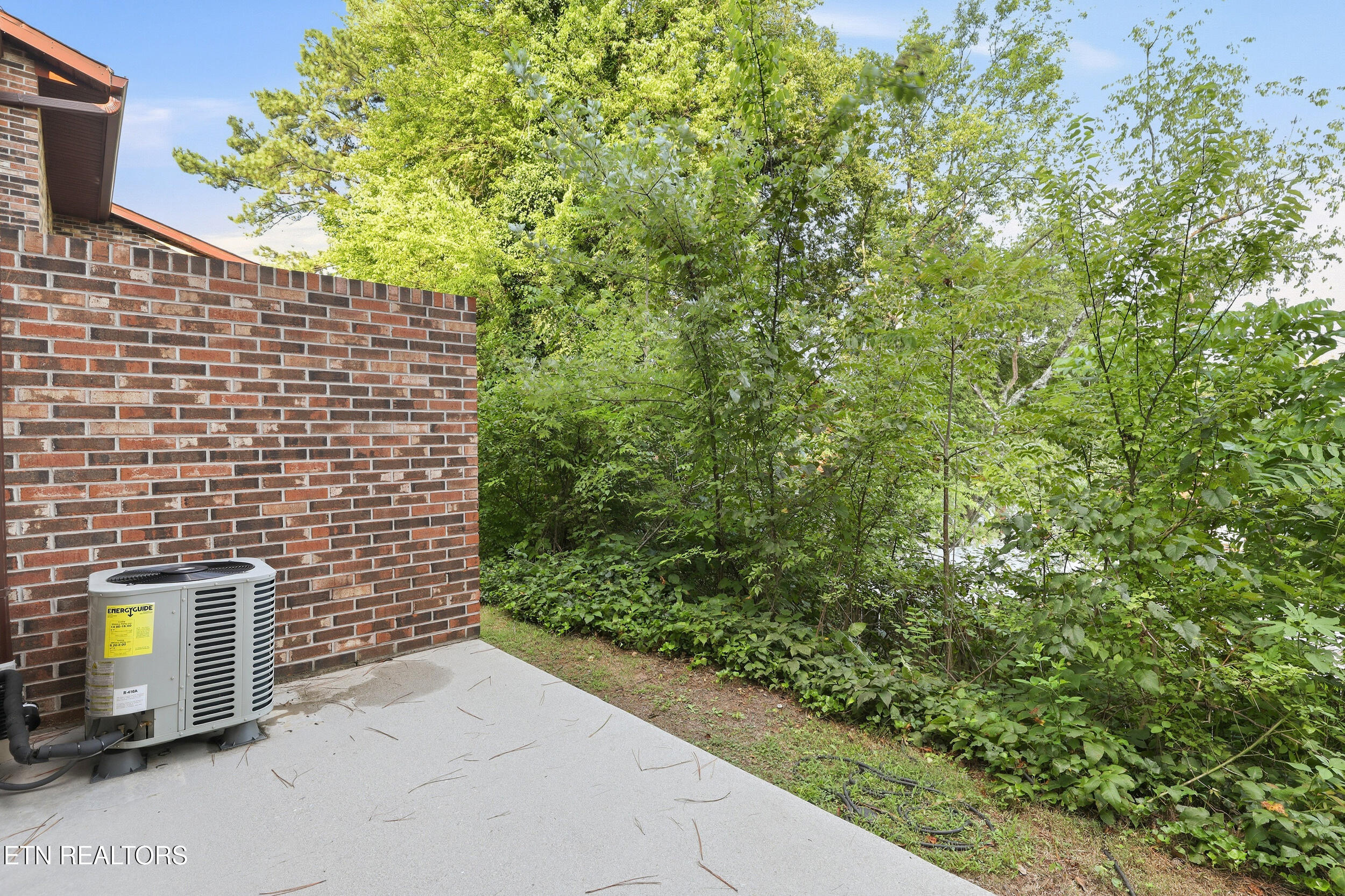 810 Highland Drive Knoxville TN 37912