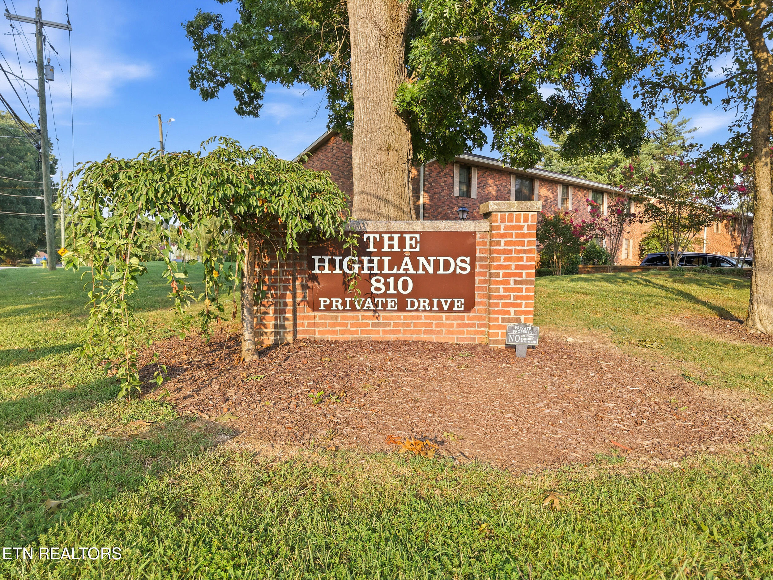810 Highland Drive Knoxville TN 37912