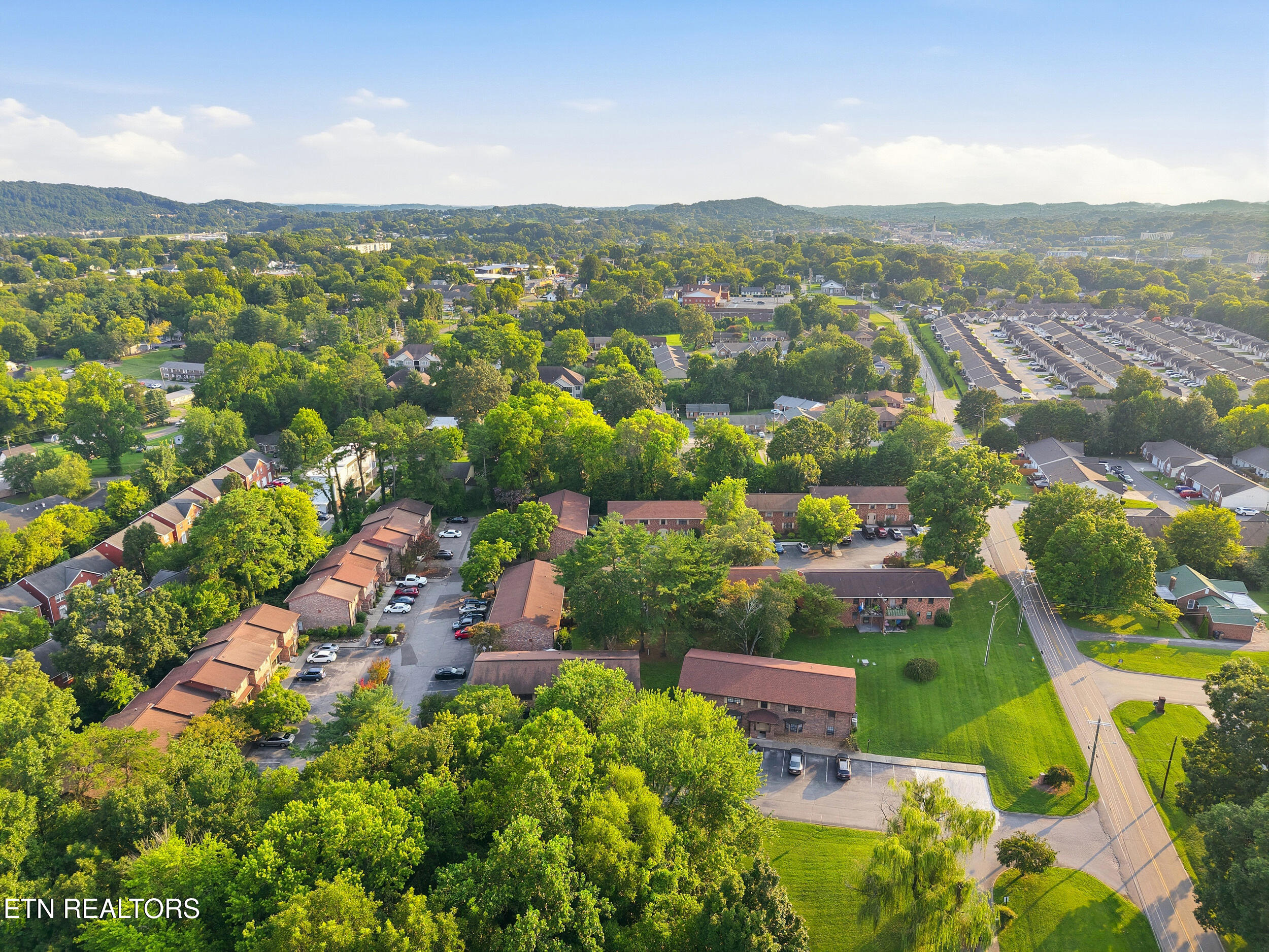 810 Highland Drive Knoxville TN 37912