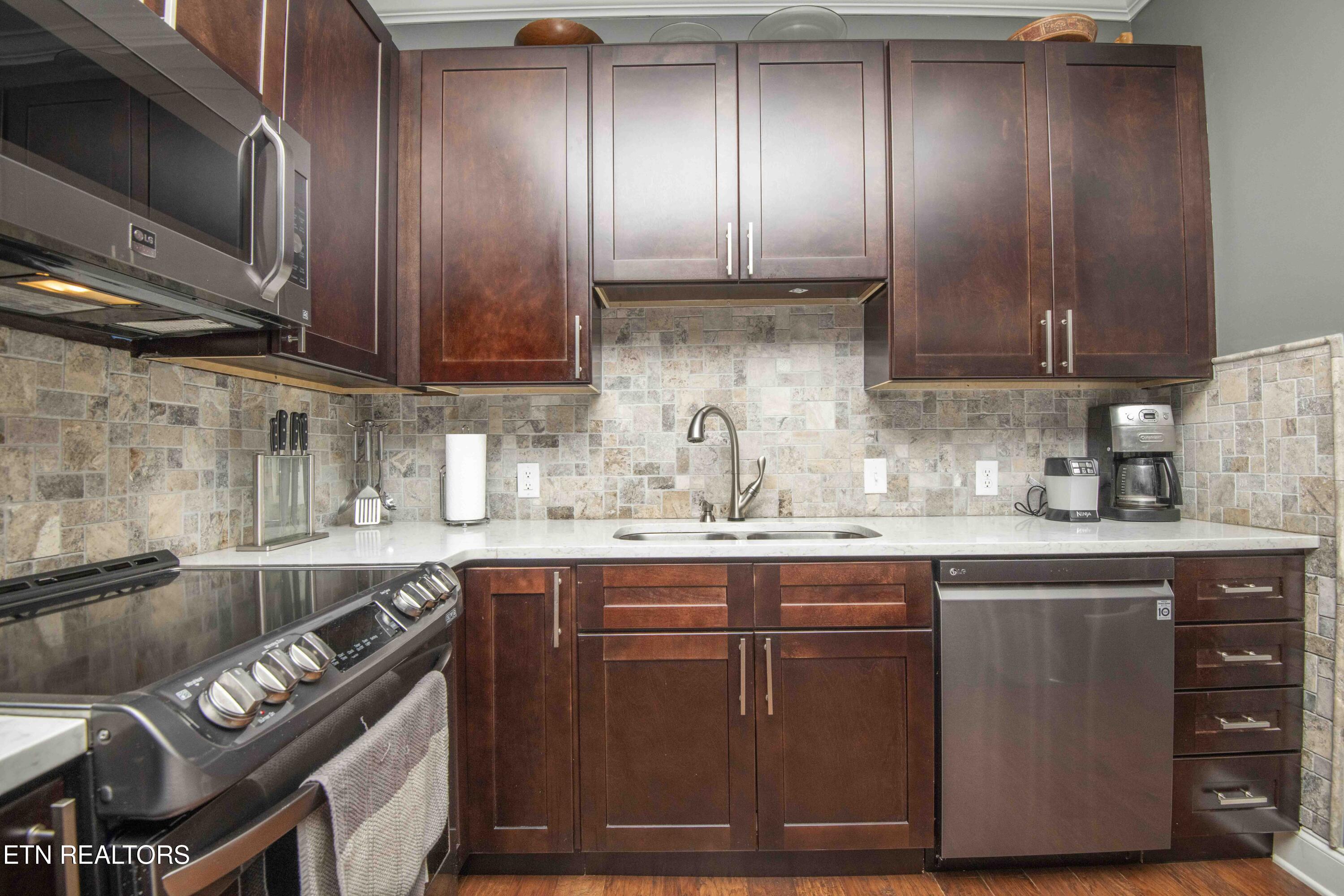 445 W Blount Avenue Knoxville TN 37920