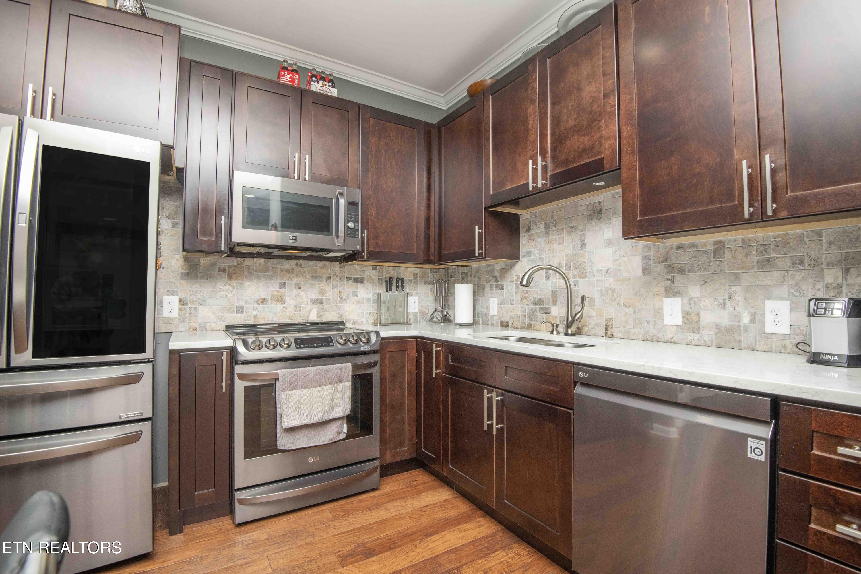 445 W Blount Avenue Knoxville TN 37920