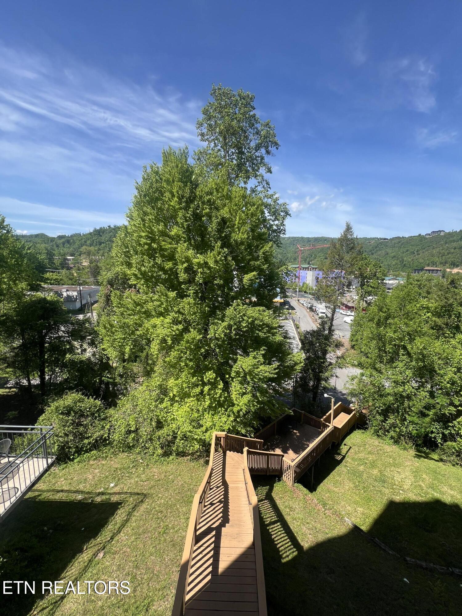 354 E Holly Ridge Road Gatlinburg TN 37738