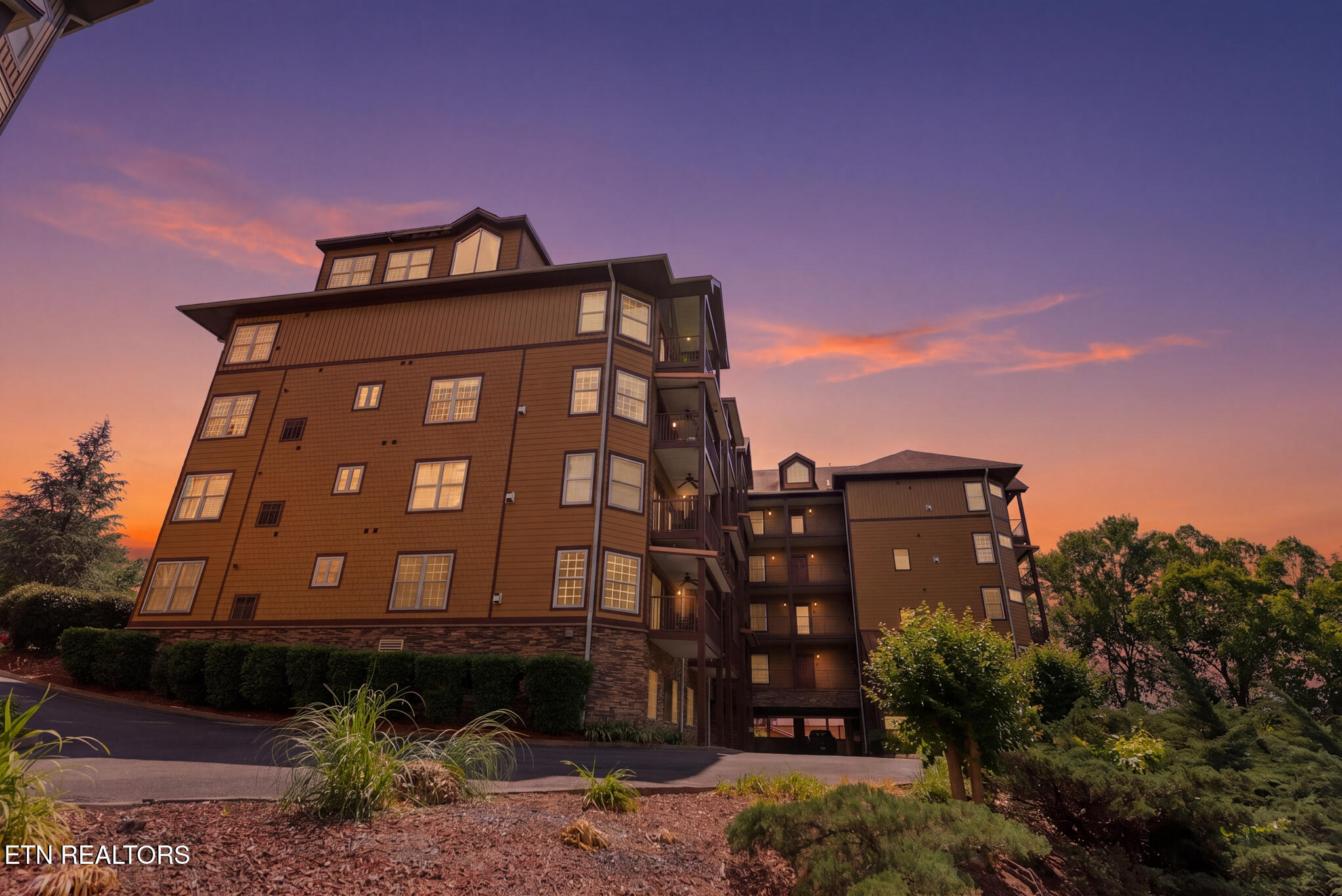 527 River Place Way Sevierville TN 37862