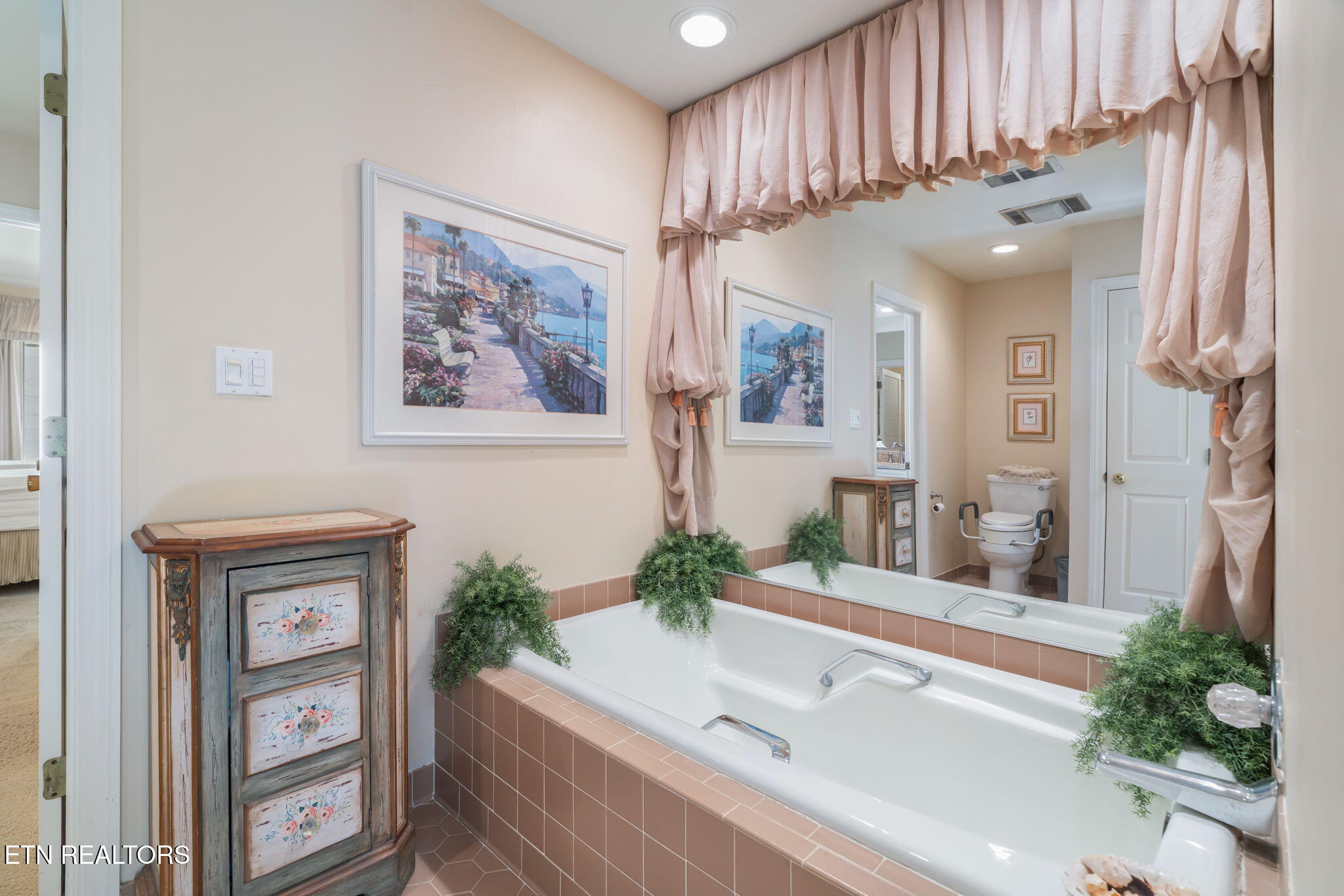 1246 Orleans Drive Knoxville TN 37919