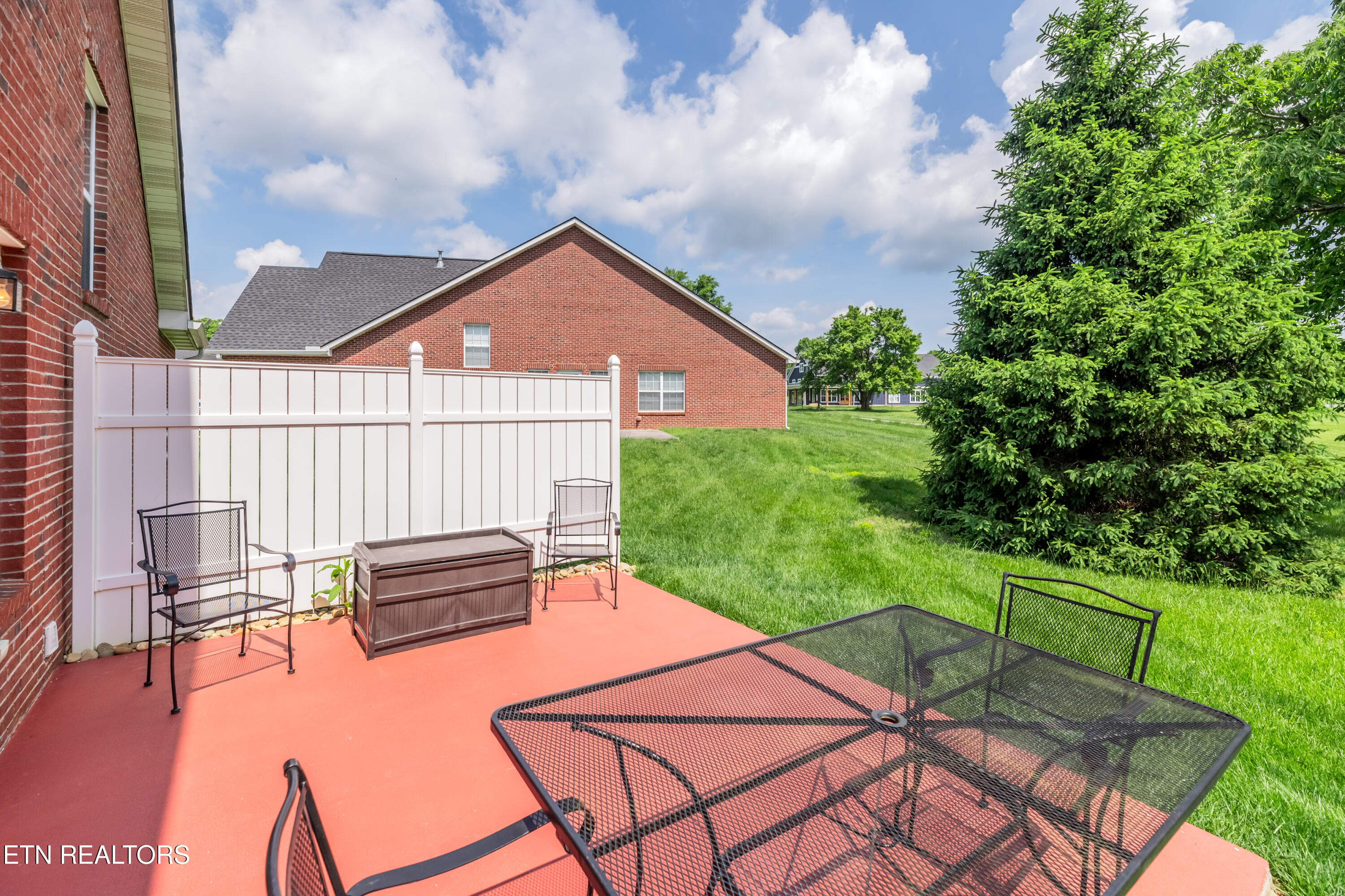 3508 Oak Villa Way Knoxville TN 37931