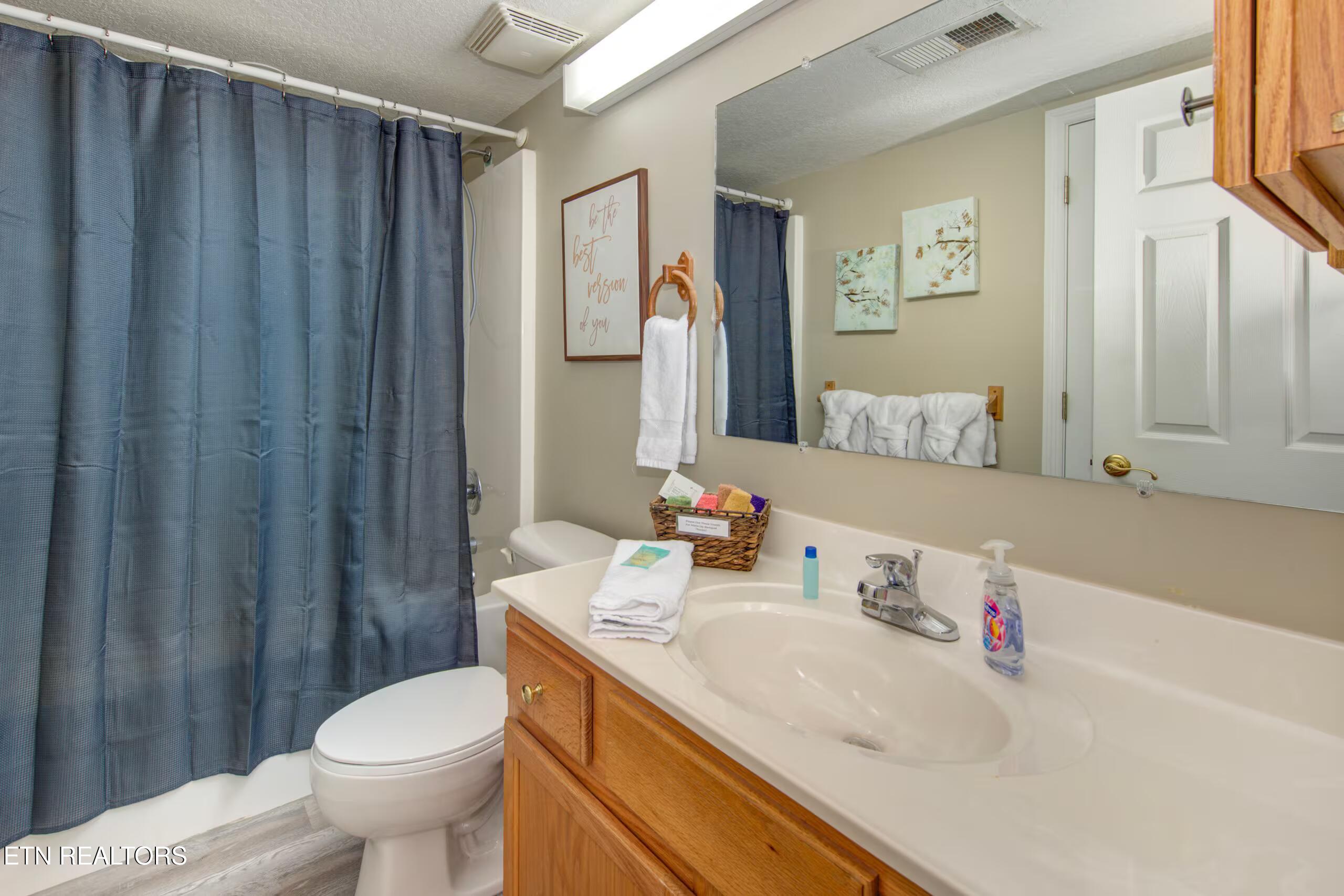 2743 Colonial Drive Pigeon Forge TN 37863