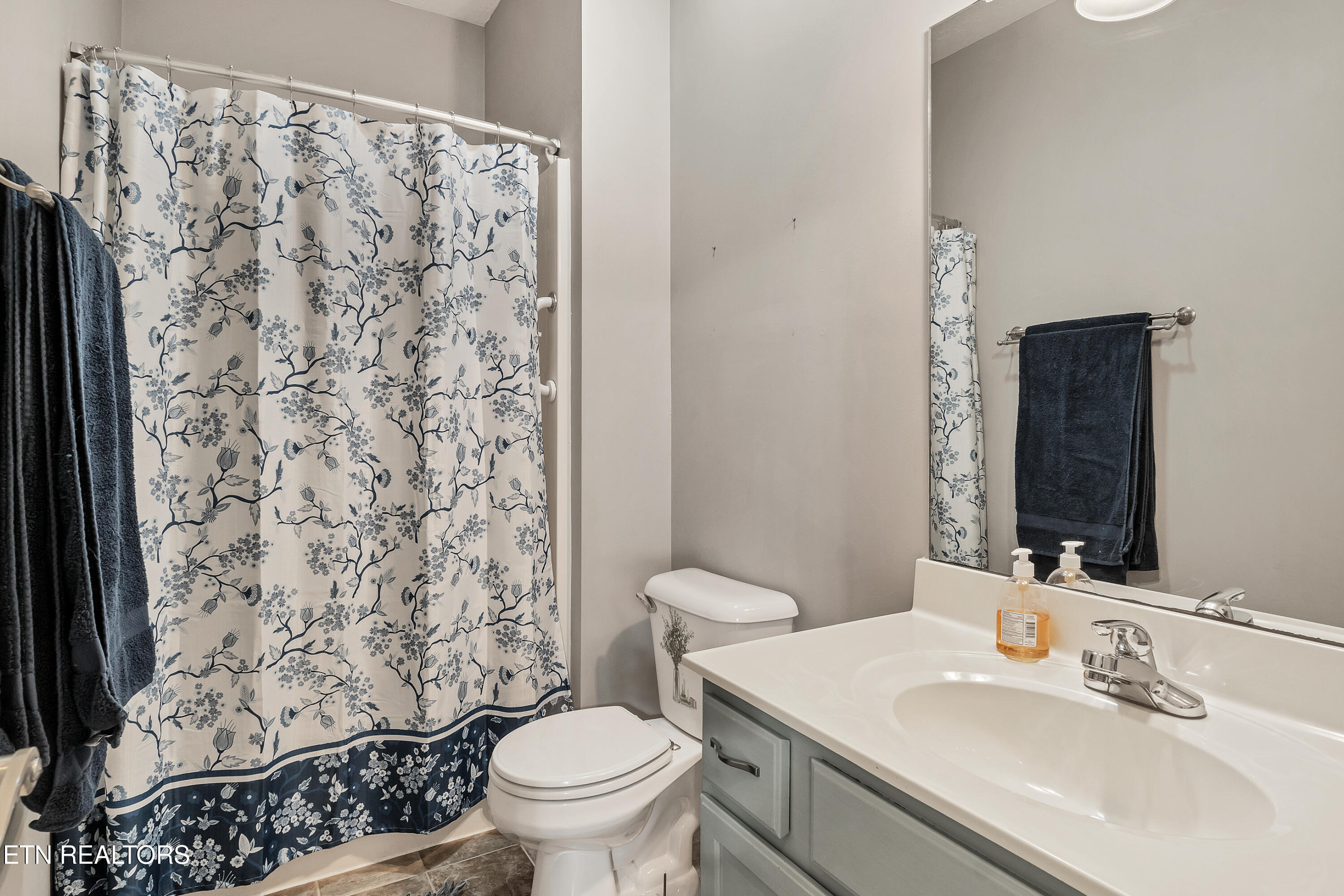2010 Misty Glen Lane Knoxville TN 37909