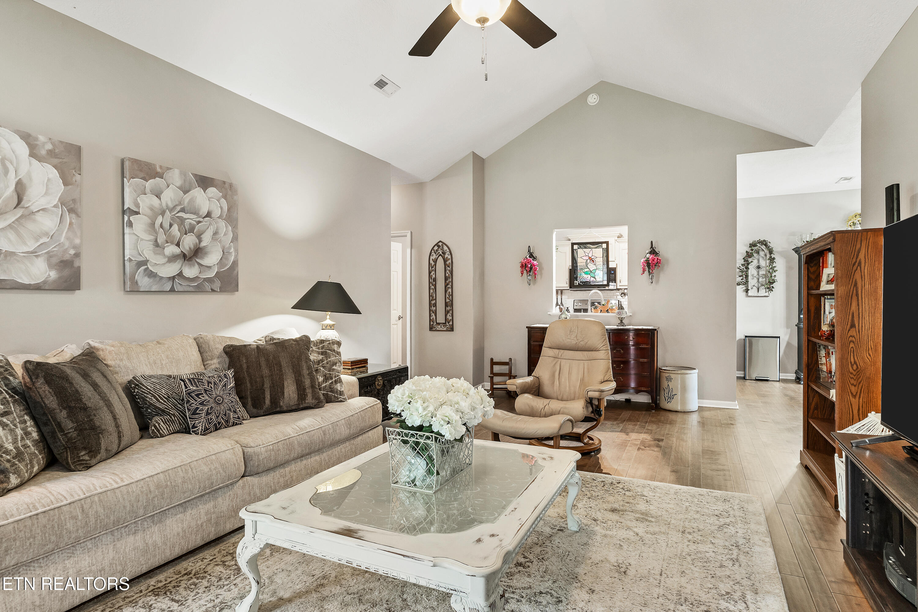 2010 Misty Glen Lane Knoxville TN 37909