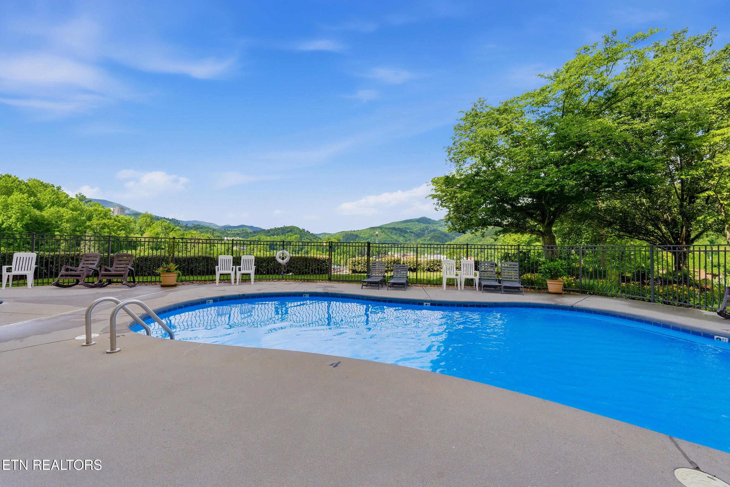 102 Baskins Creek Bypass Gatlinburg TN 37738
