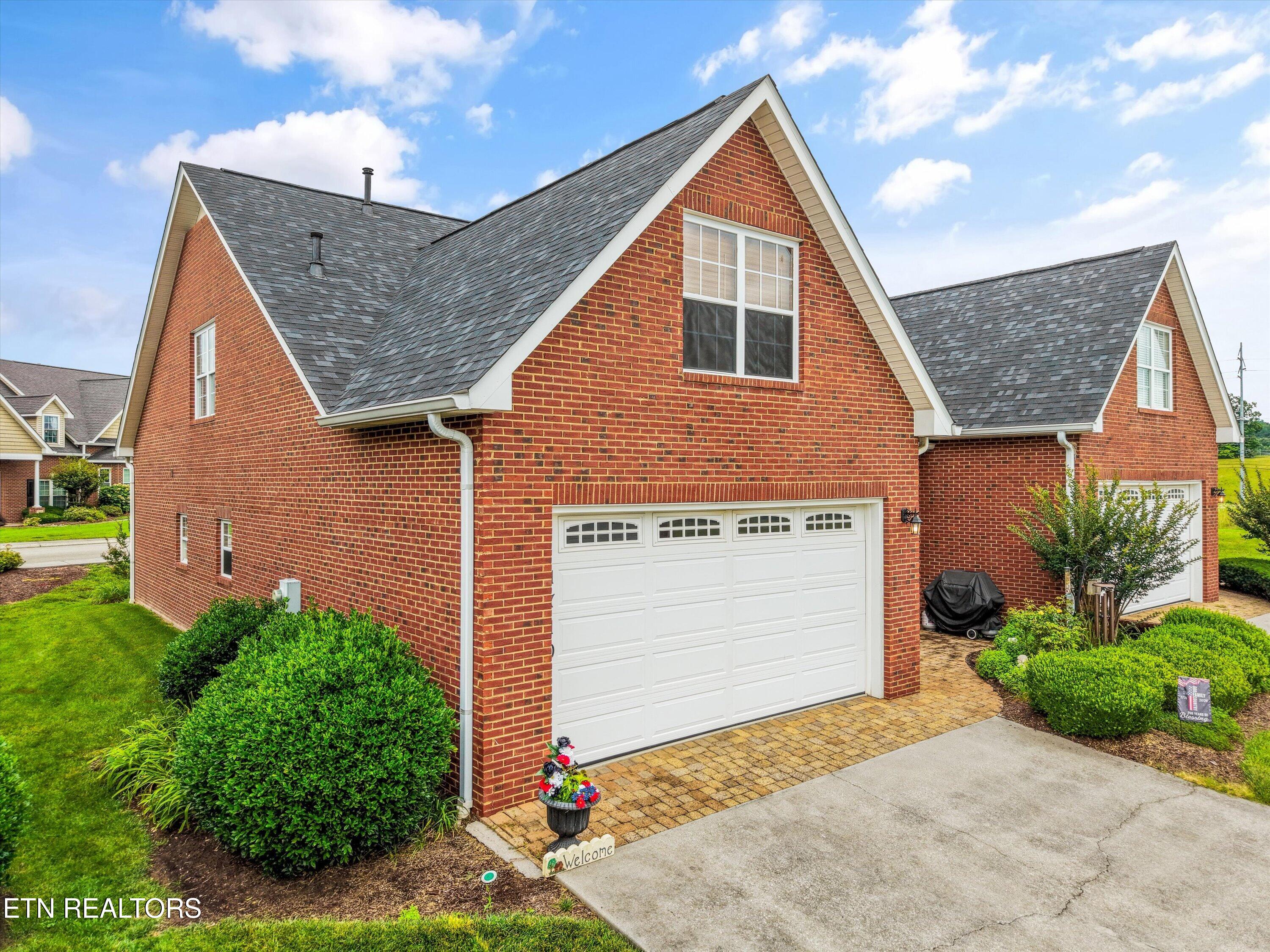 1710 Wisteria View Way Knoxville TN 37914