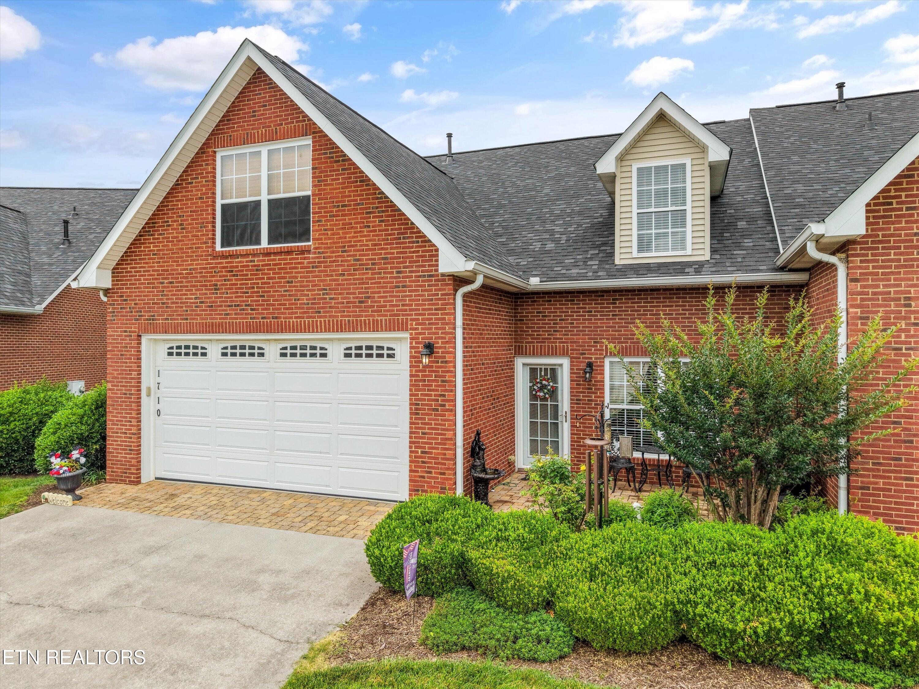 1710 Wisteria View Way Knoxville TN 37914
