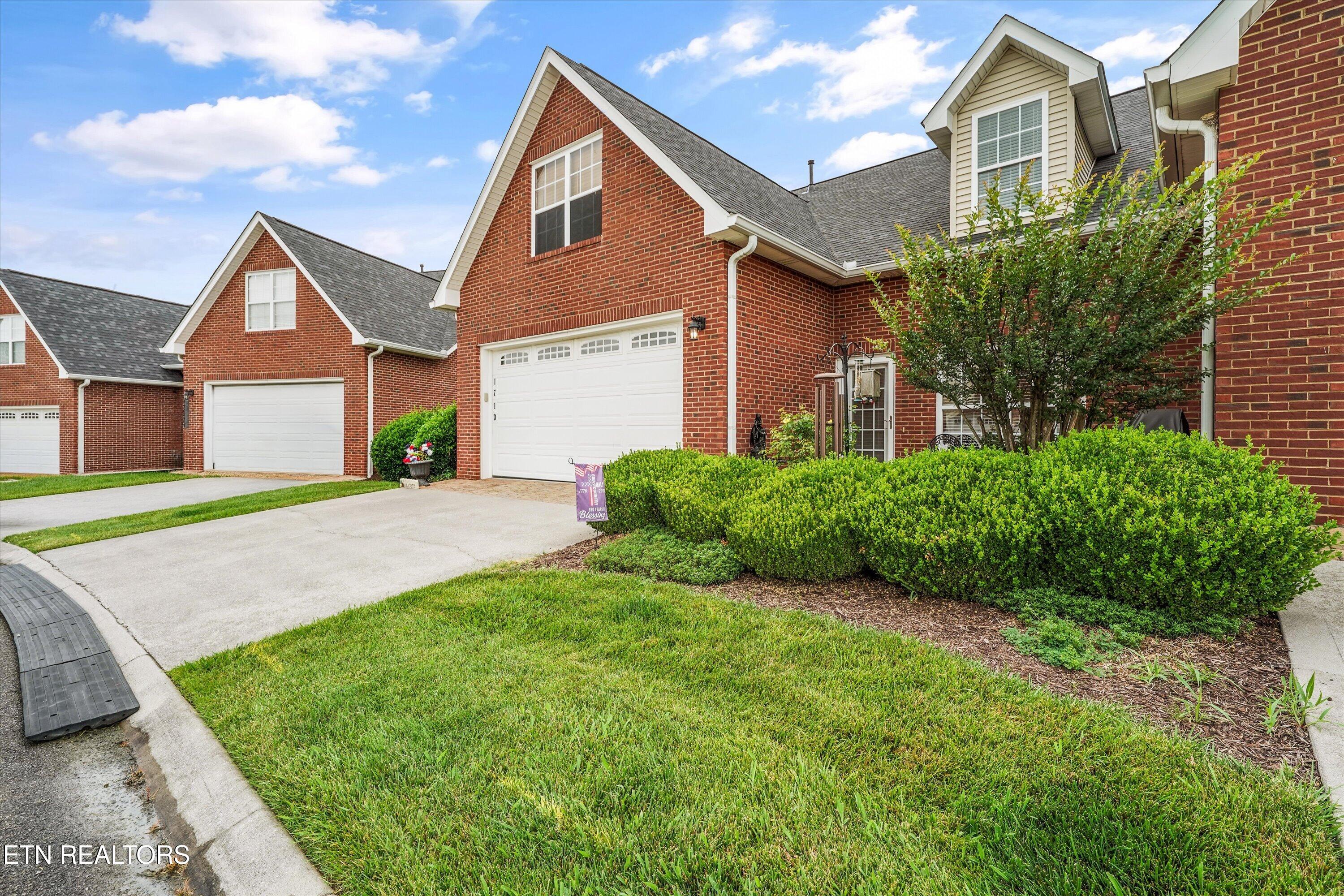 1710 Wisteria View Way Knoxville TN 37914