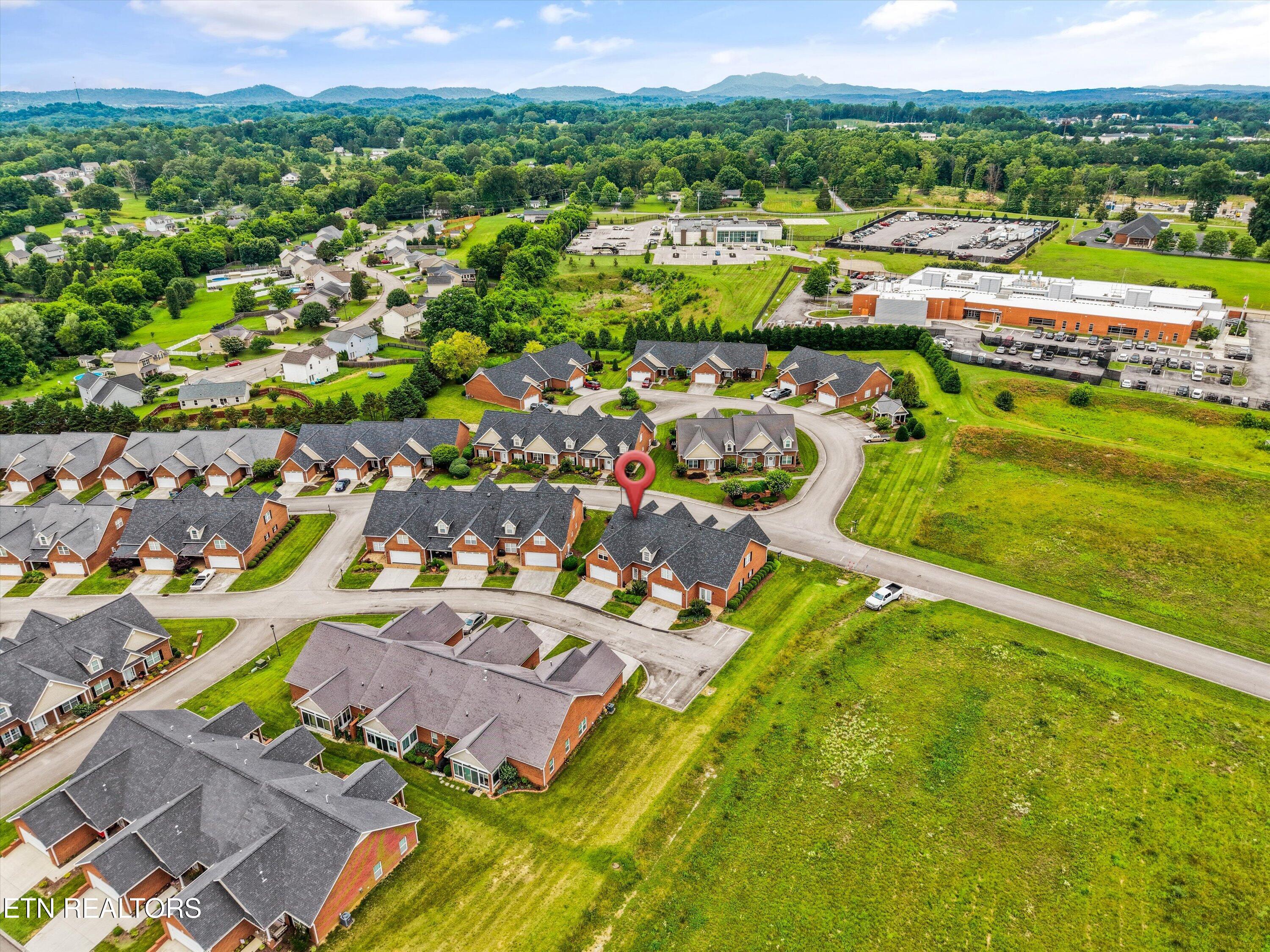 1710 Wisteria View Way Knoxville TN 37914