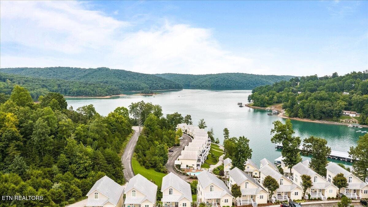 114 E Harbor View Lane Lafollette TN 37766