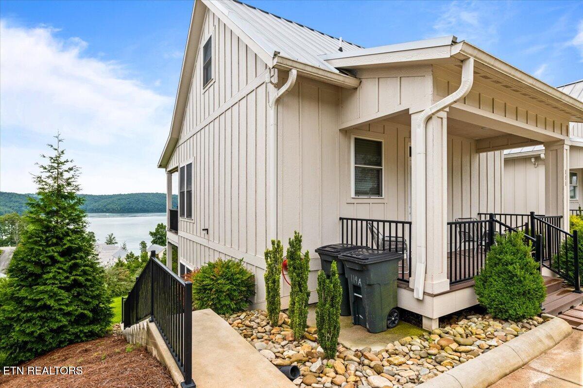 114 E Harbor View Lane Lafollette TN 37766