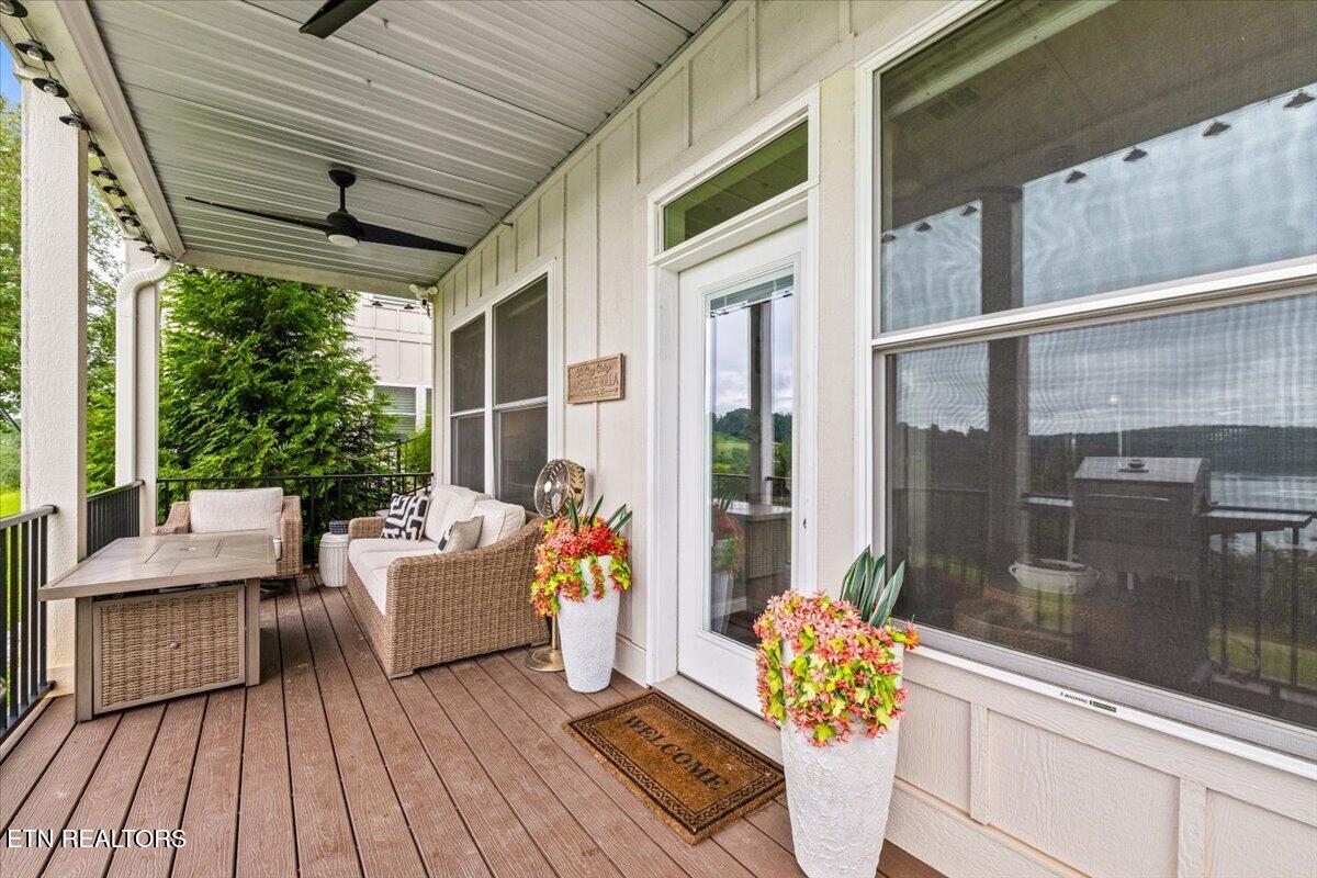 114 E Harbor View Lane Lafollette TN 37766