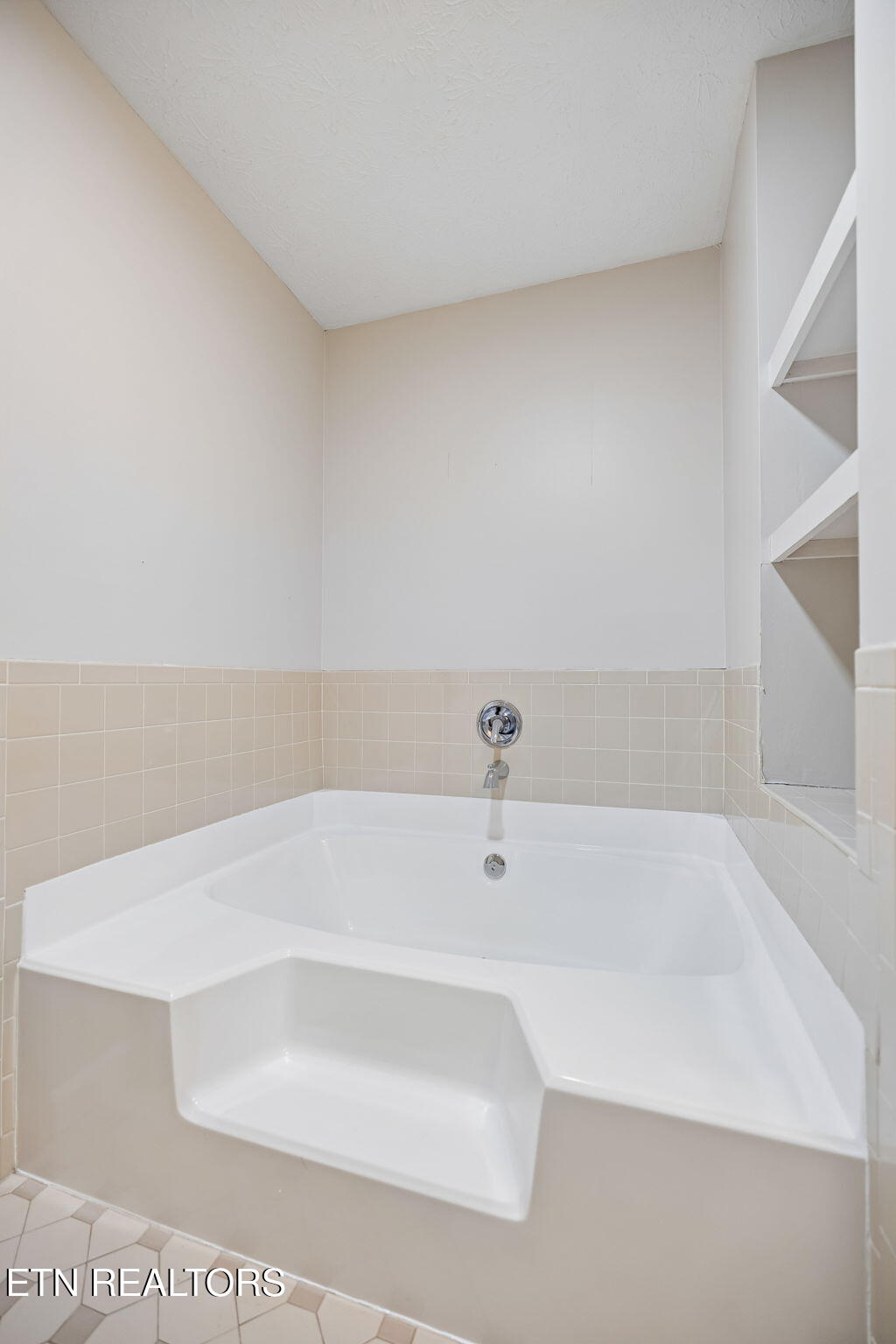 1125 Greywood Drive Knoxville TN 37923