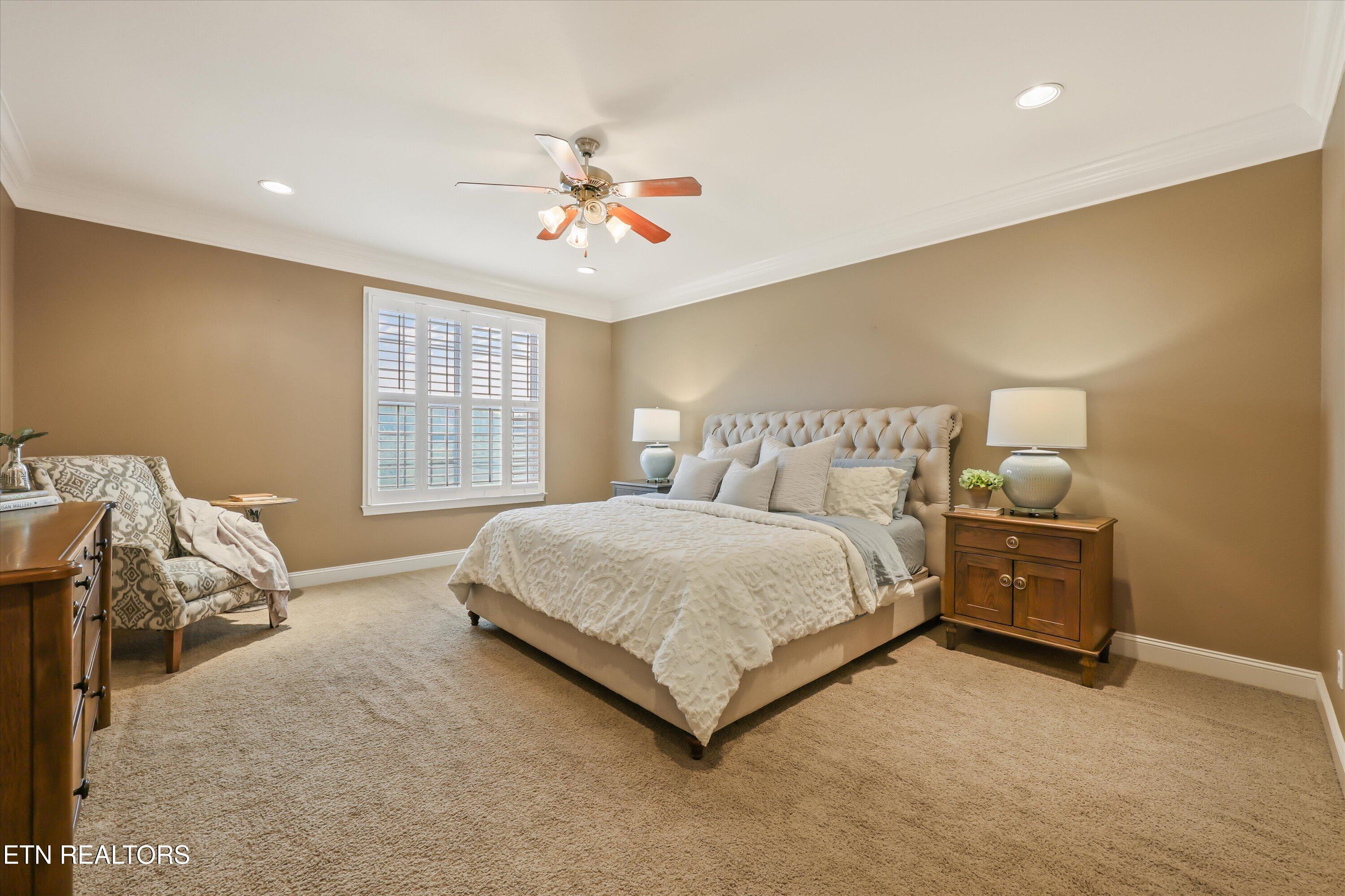225 Waterford Circle Lenoir City TN 37772