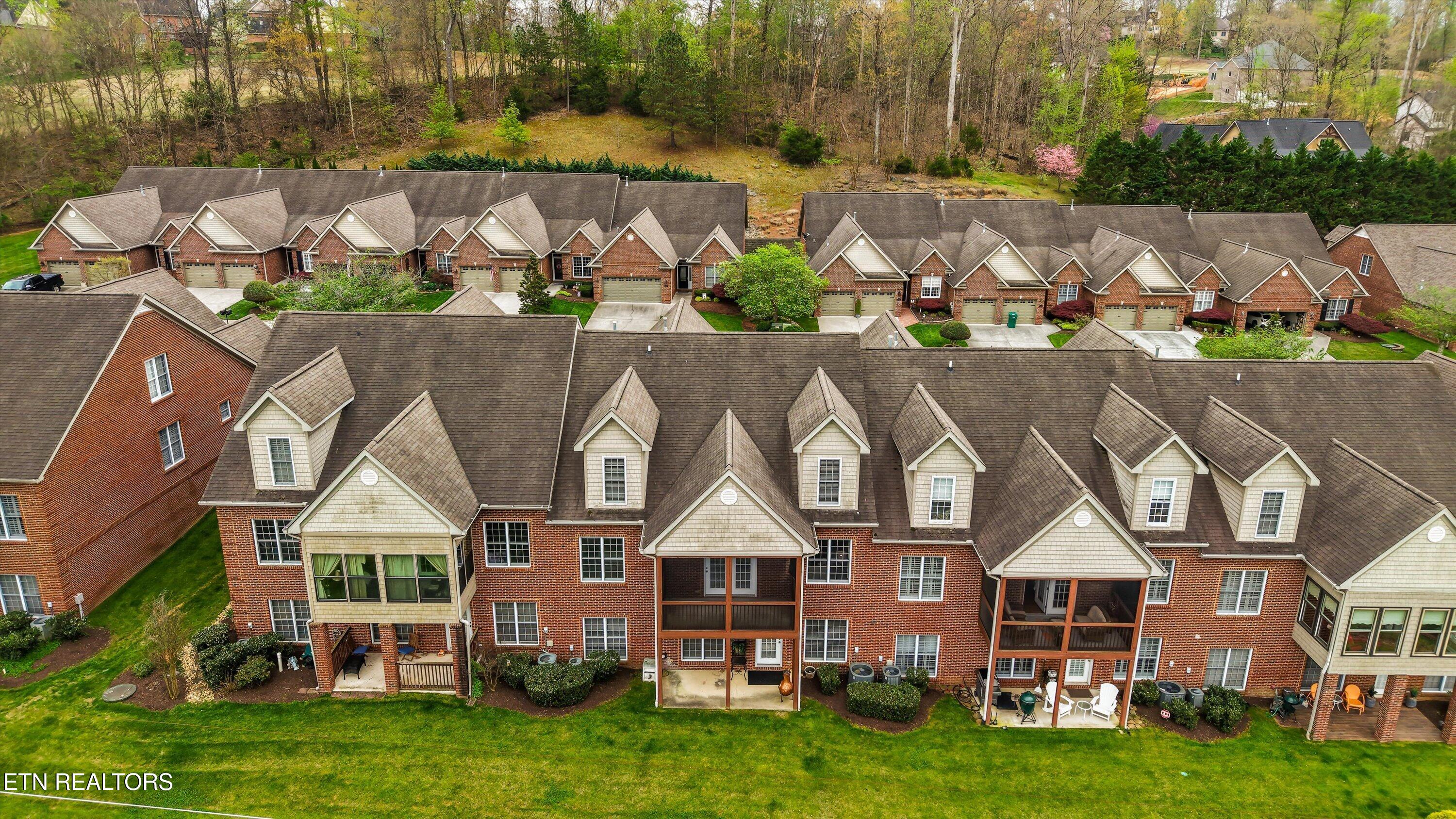 225 Waterford Circle Lenoir City TN 37772