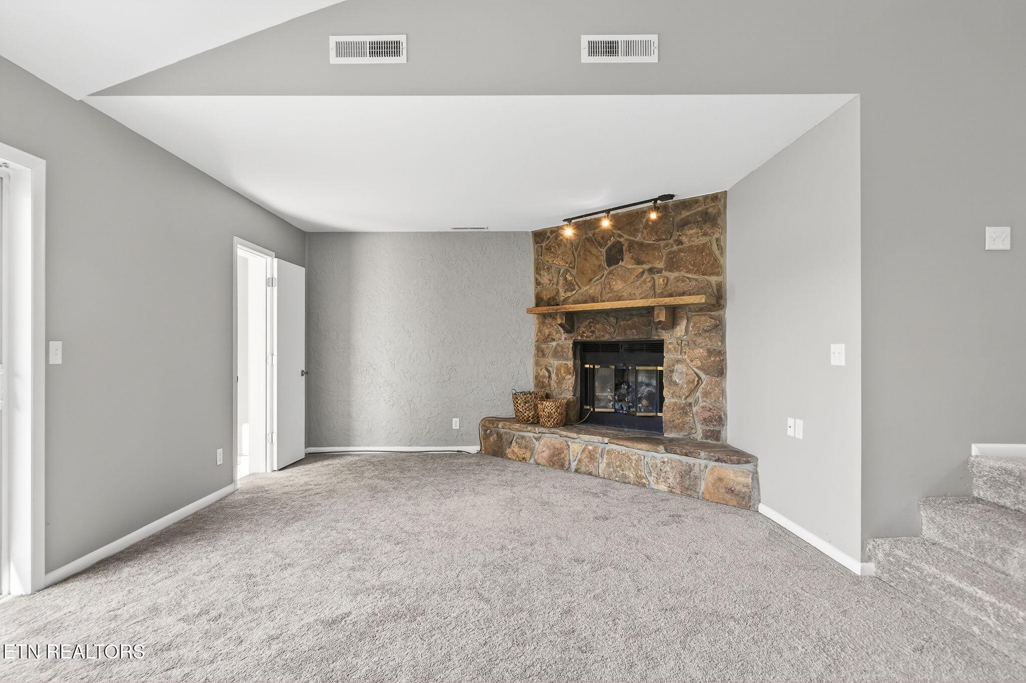 7000 Big Horn Drive Crossville TN 38572