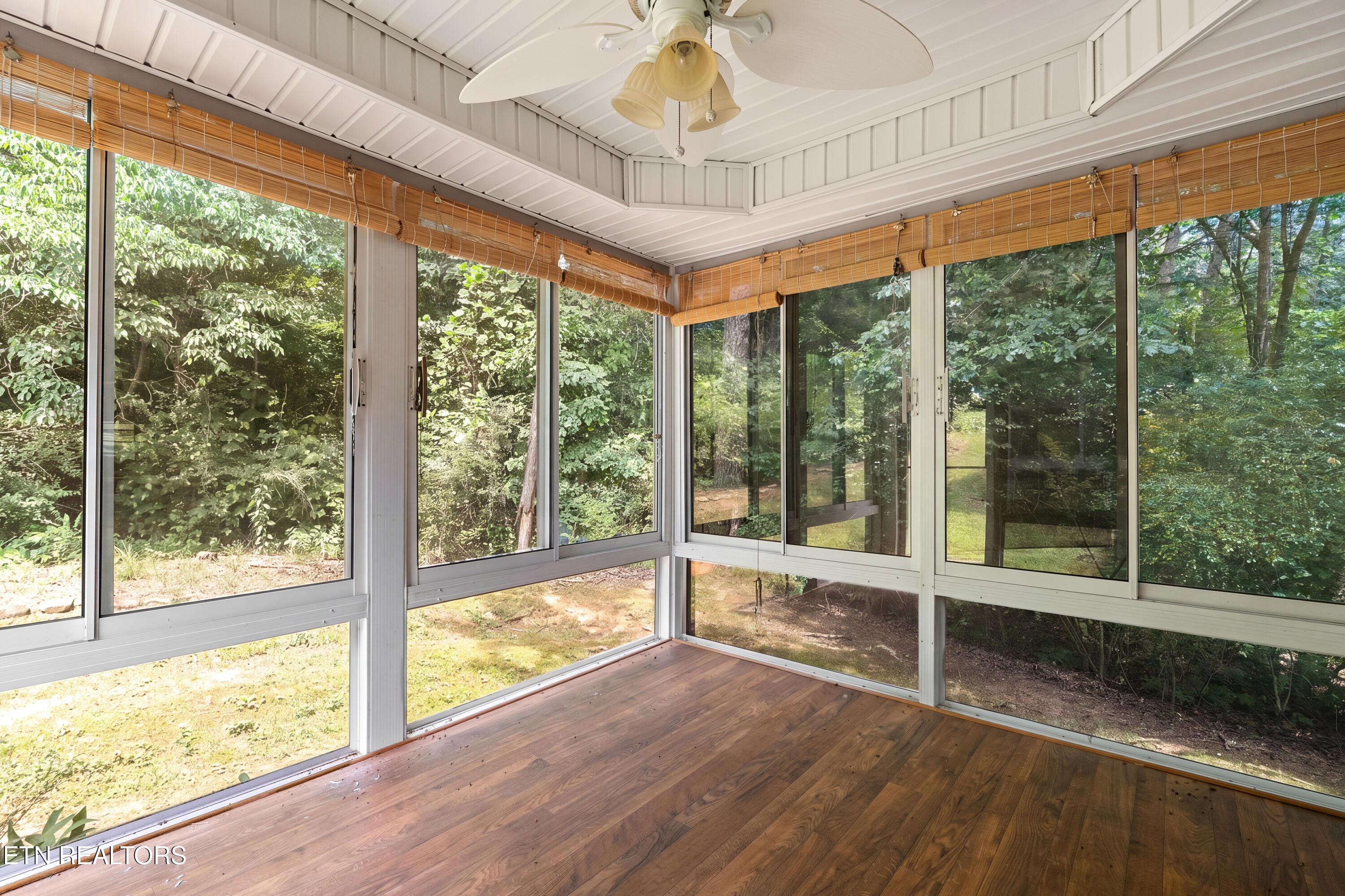80 Pear Tree Lane Loudon TN 37774