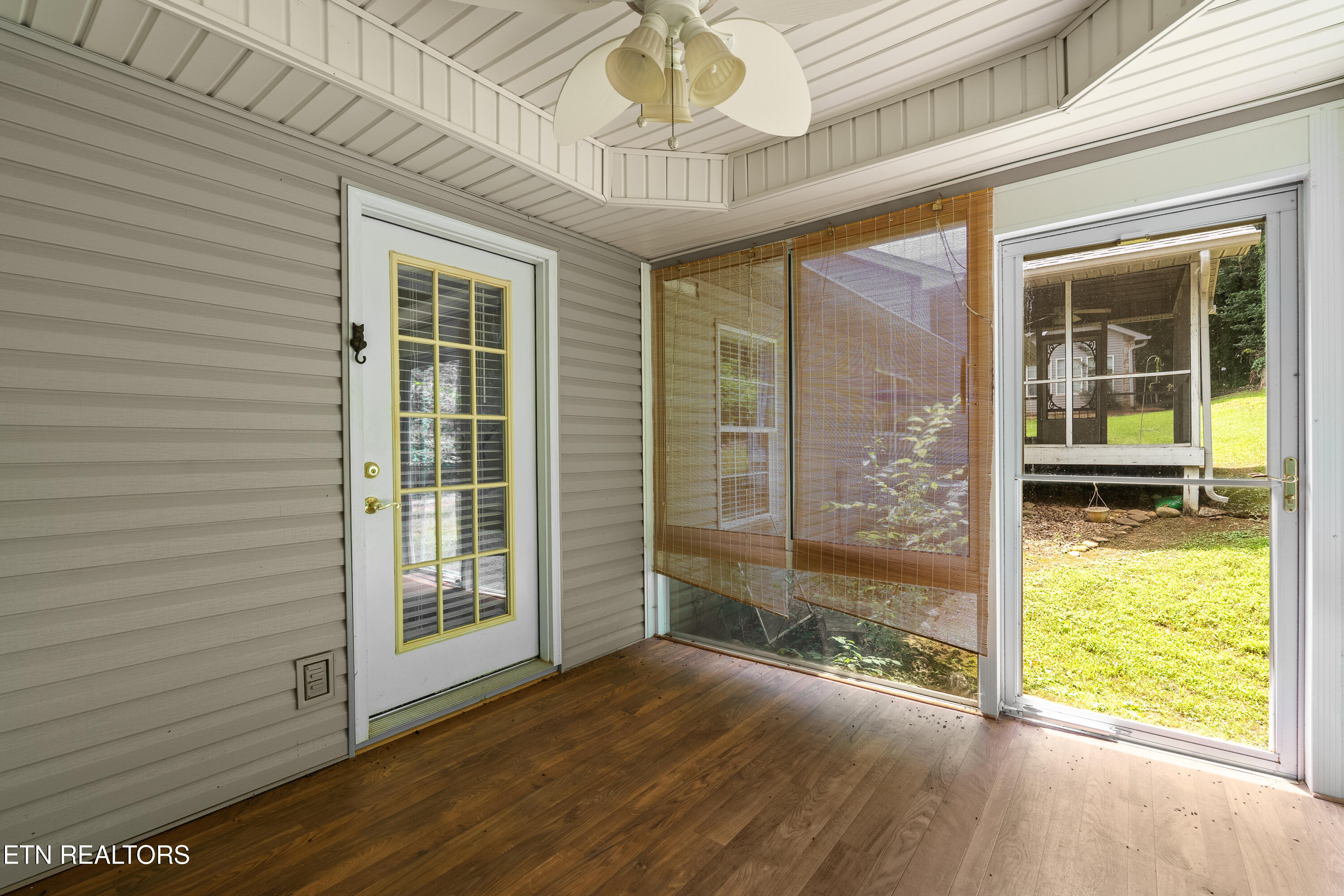 80 Pear Tree Lane Loudon TN 37774