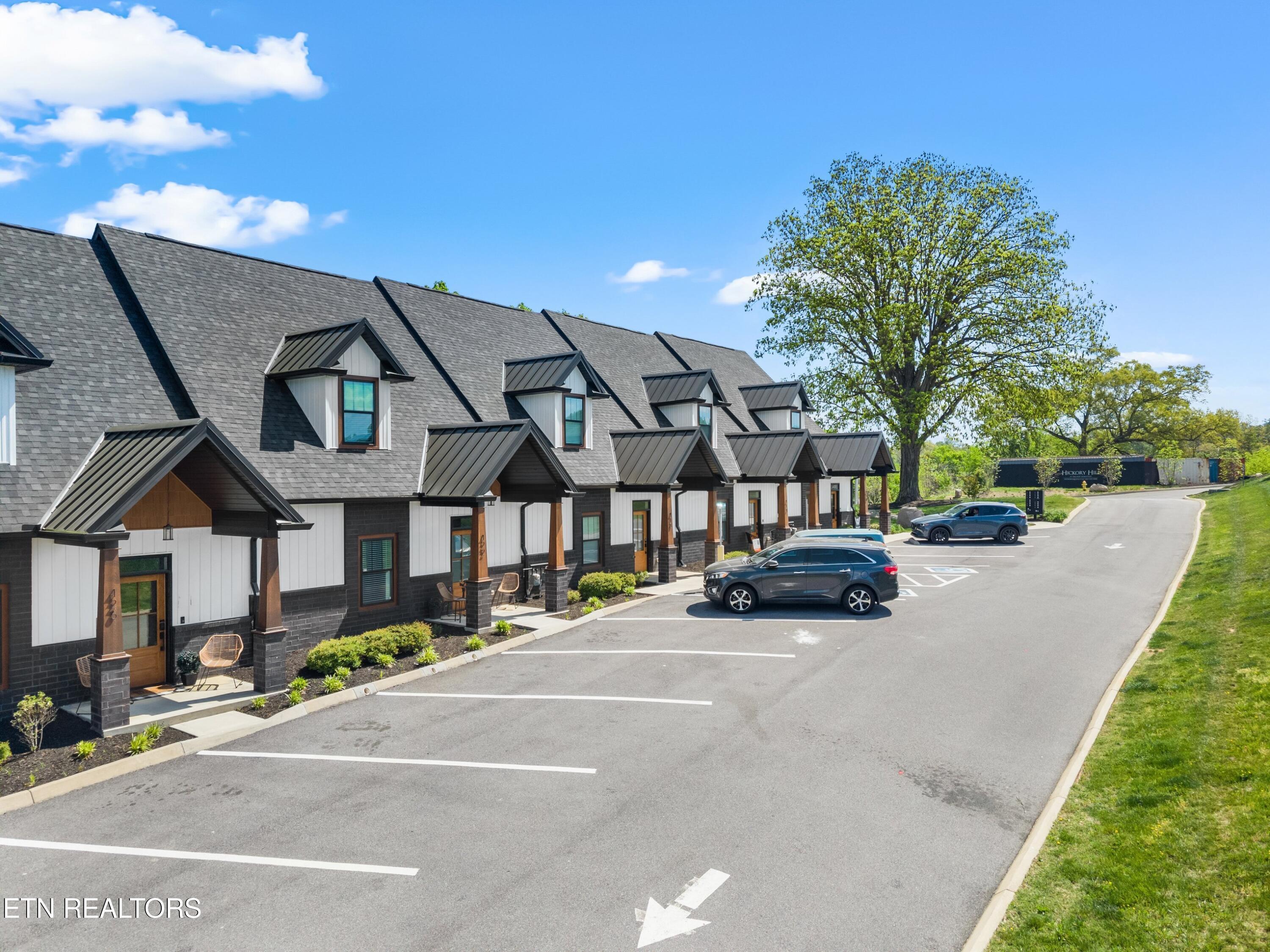 422 Fleeta Williams Way Pigeon Forge TN 37862