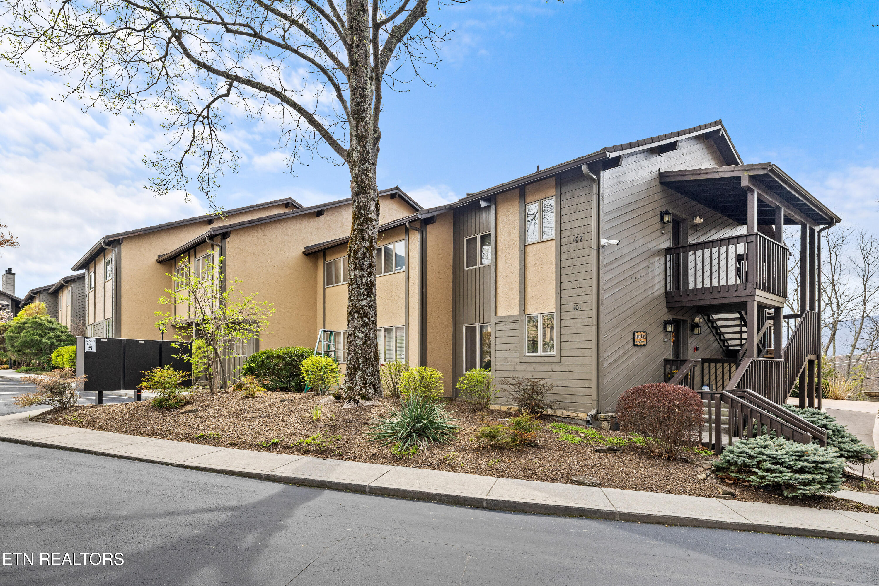1050 Ski View Drive Gatlinburg TN 37738