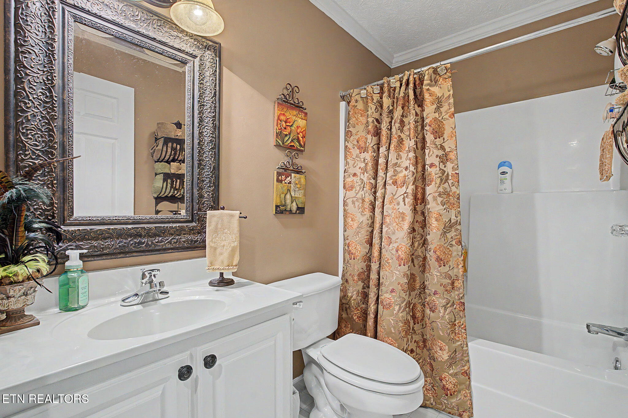 538 Orchard Valley Way Sevierville TN 37862