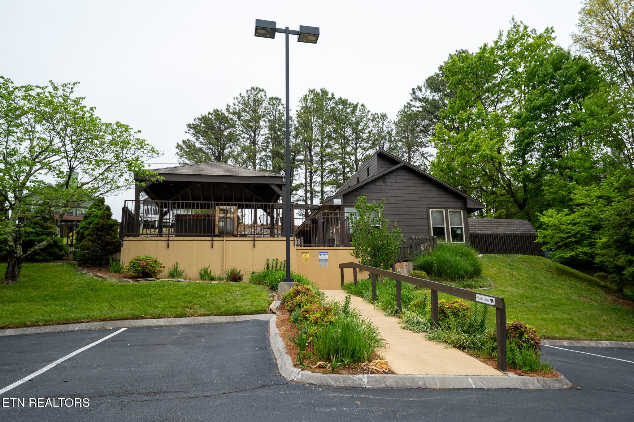1380 Ski View Drive Gatlinburg TN 37738
