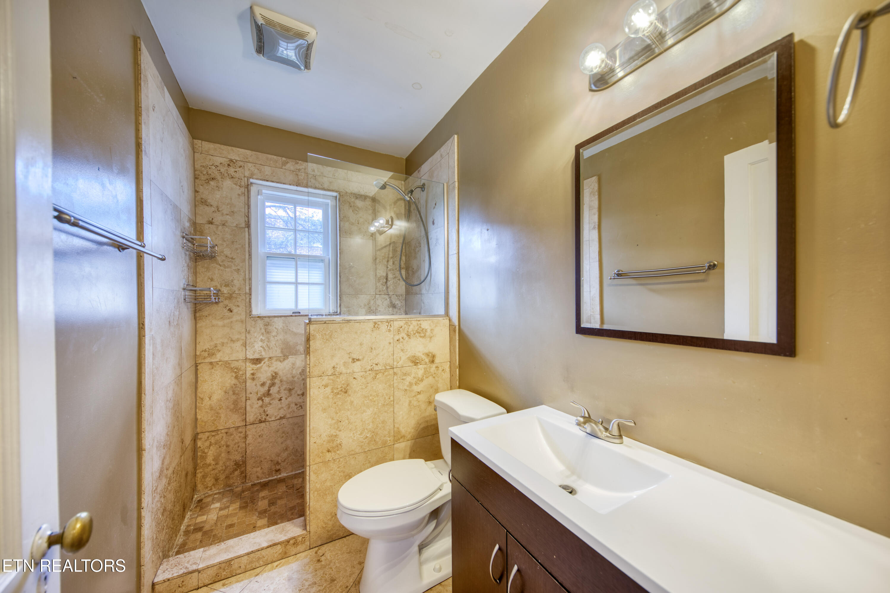 201 W 5th Avenue Knoxville TN 37917