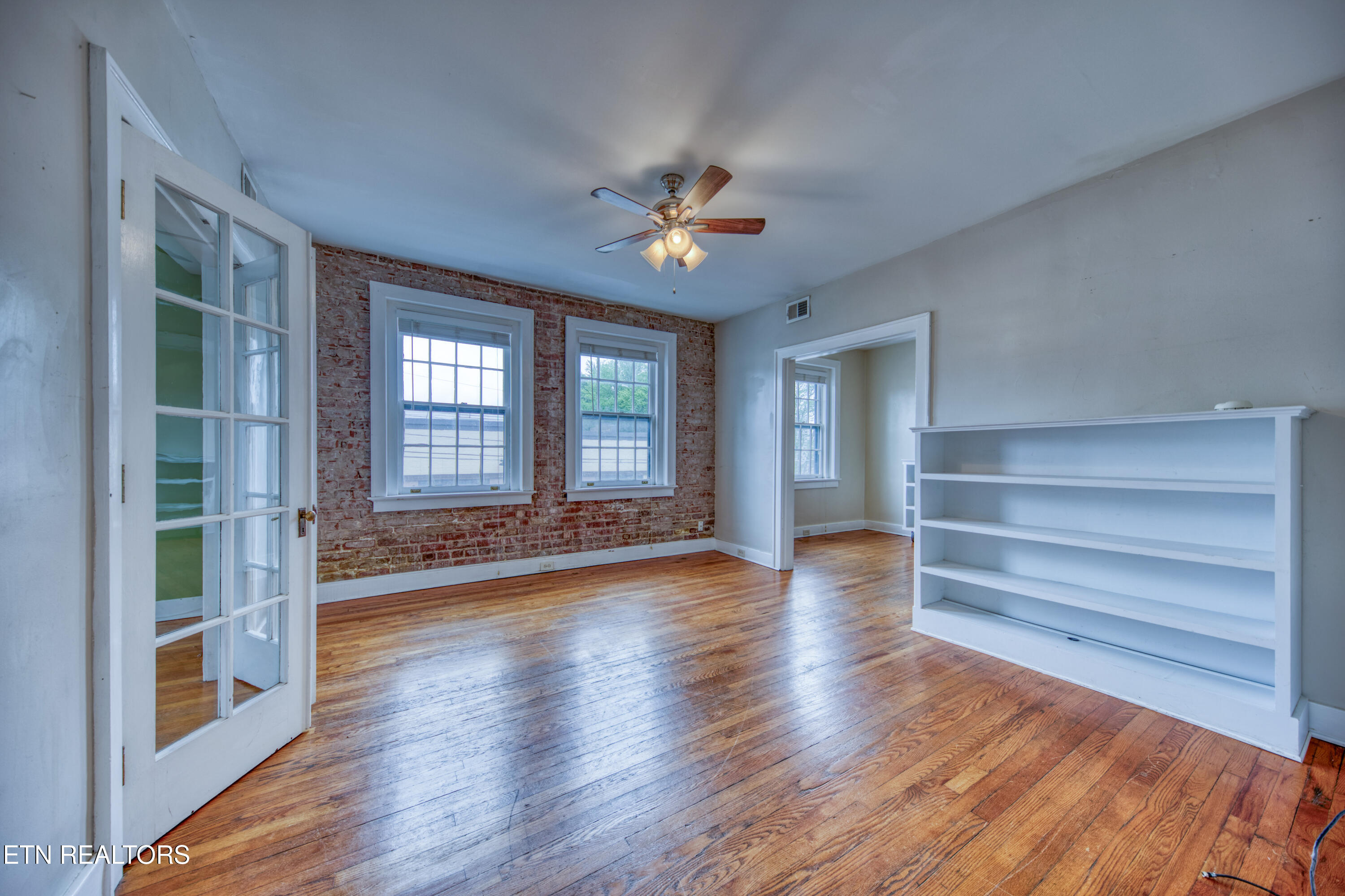 201 W 5th Avenue Knoxville TN 37917