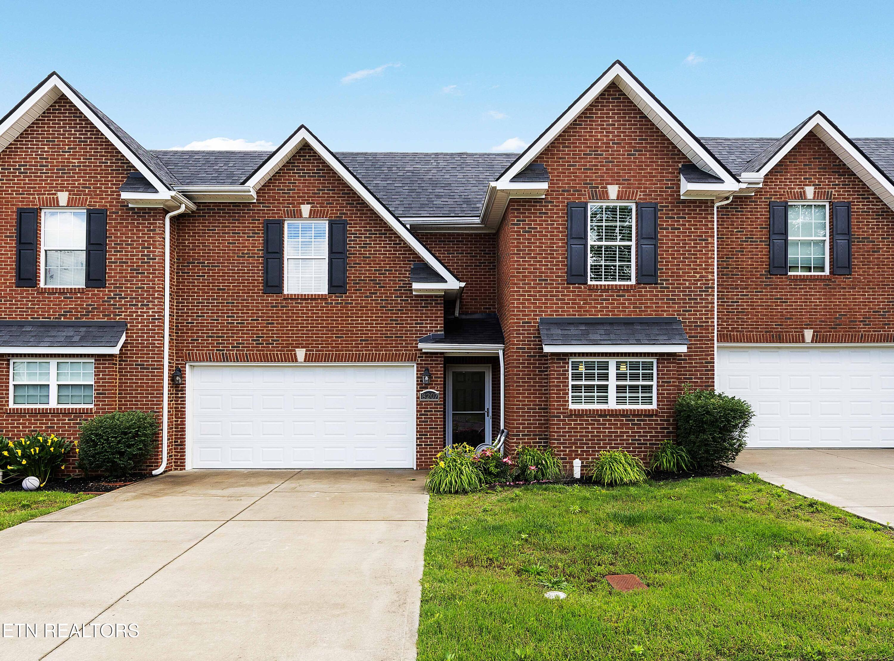 8207 Tumbled Stone Way Knoxville TN 37931