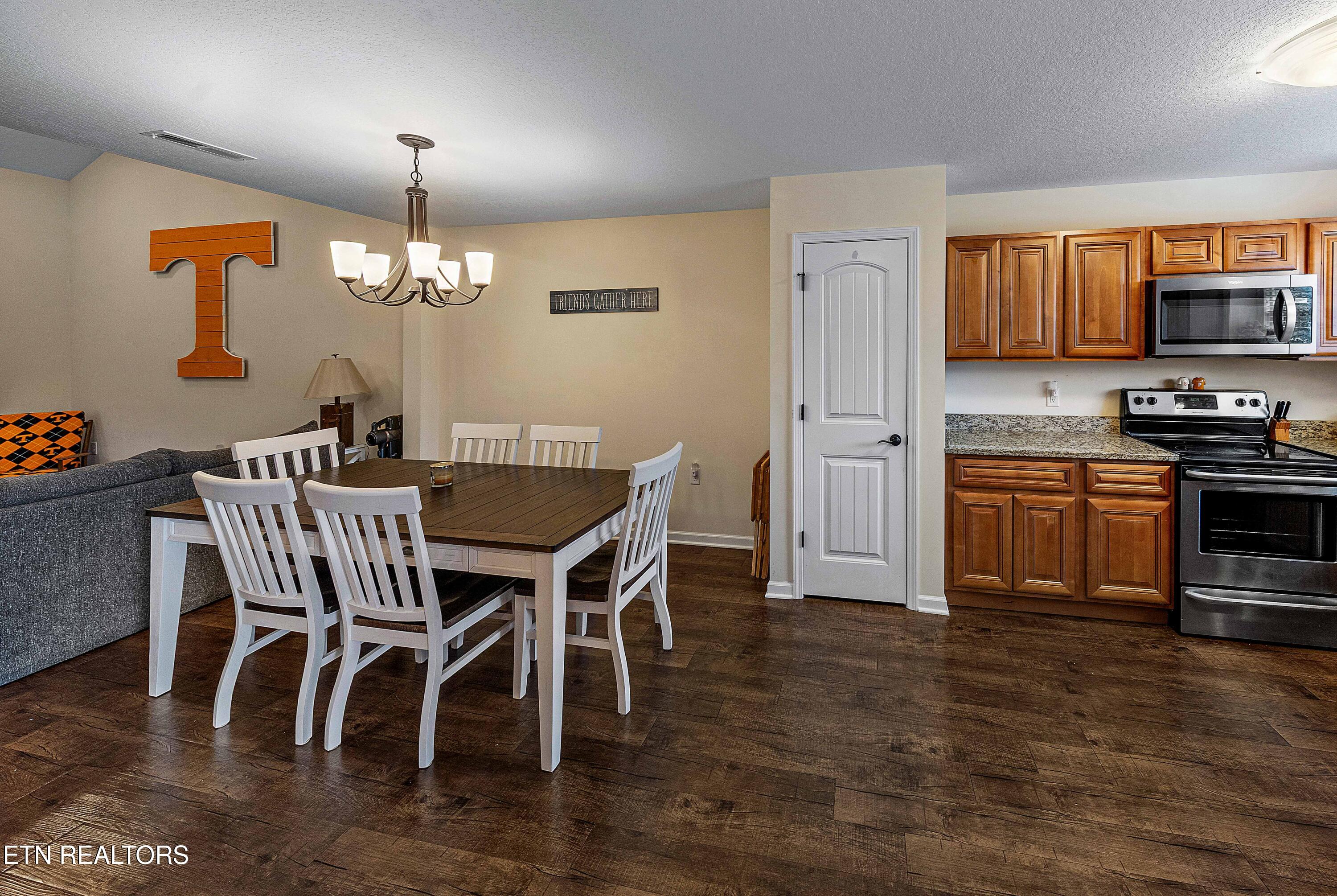 8207 Tumbled Stone Way Knoxville TN 37931