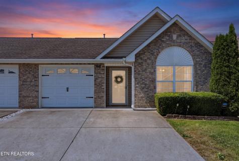611 High Point Way Knoxville TN 37912