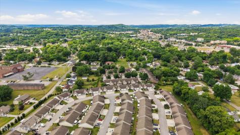611 High Point Way Knoxville TN 37912