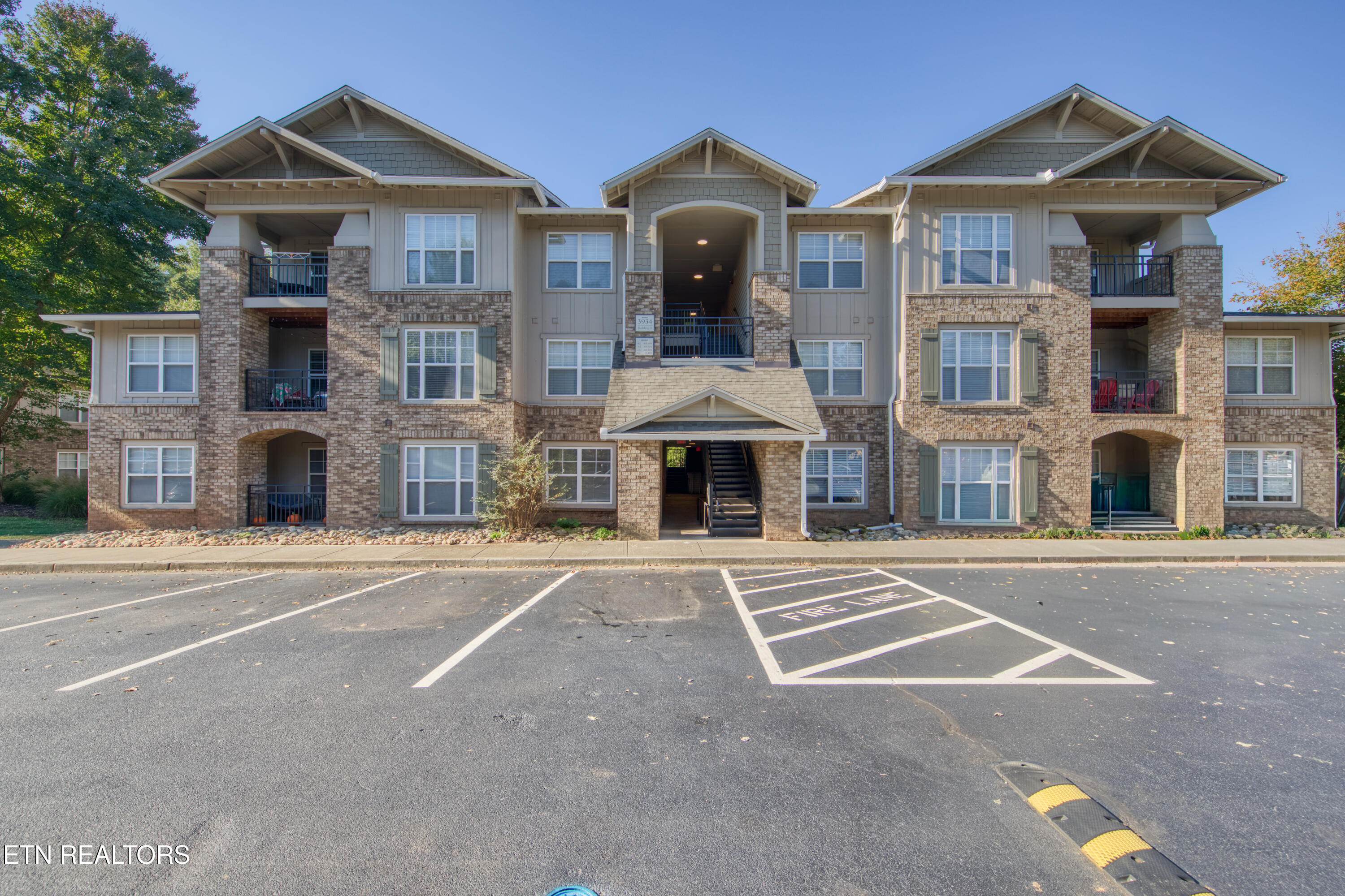 3934 Cherokee Woods Way Knoxville TN 37920