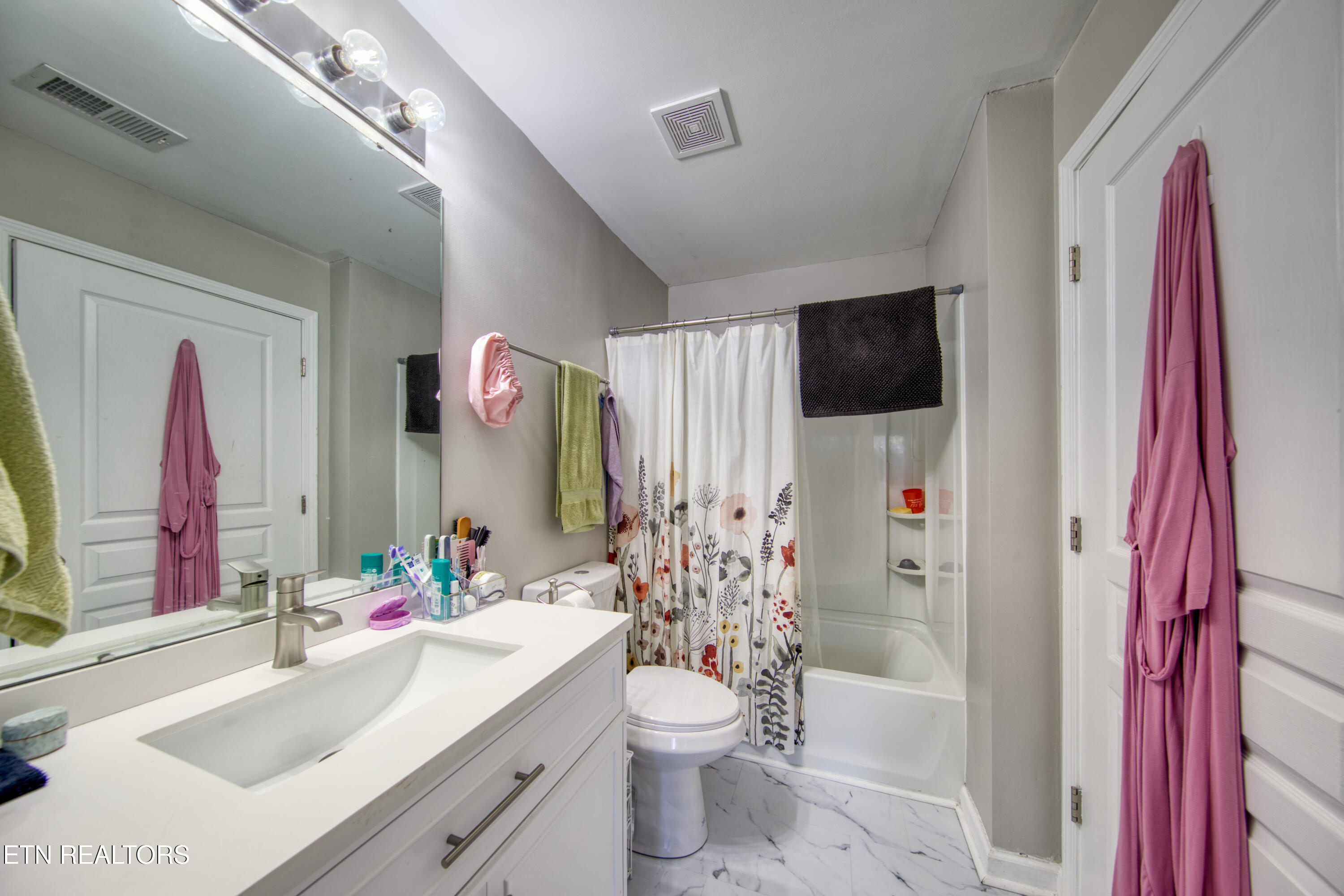 3934 Cherokee Woods Way Knoxville TN 37920