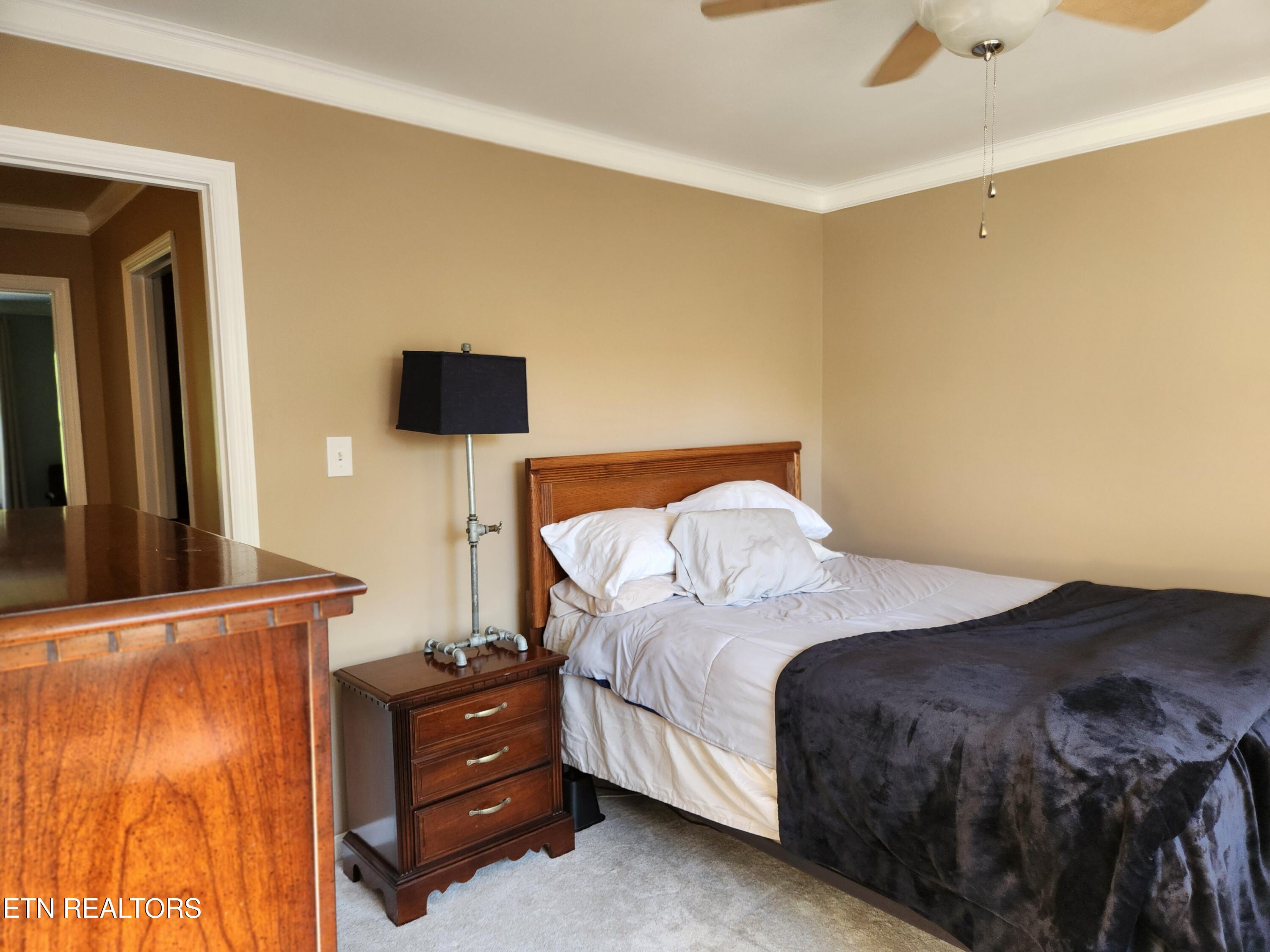 7041 Traditional Drive Knoxville TN 37909