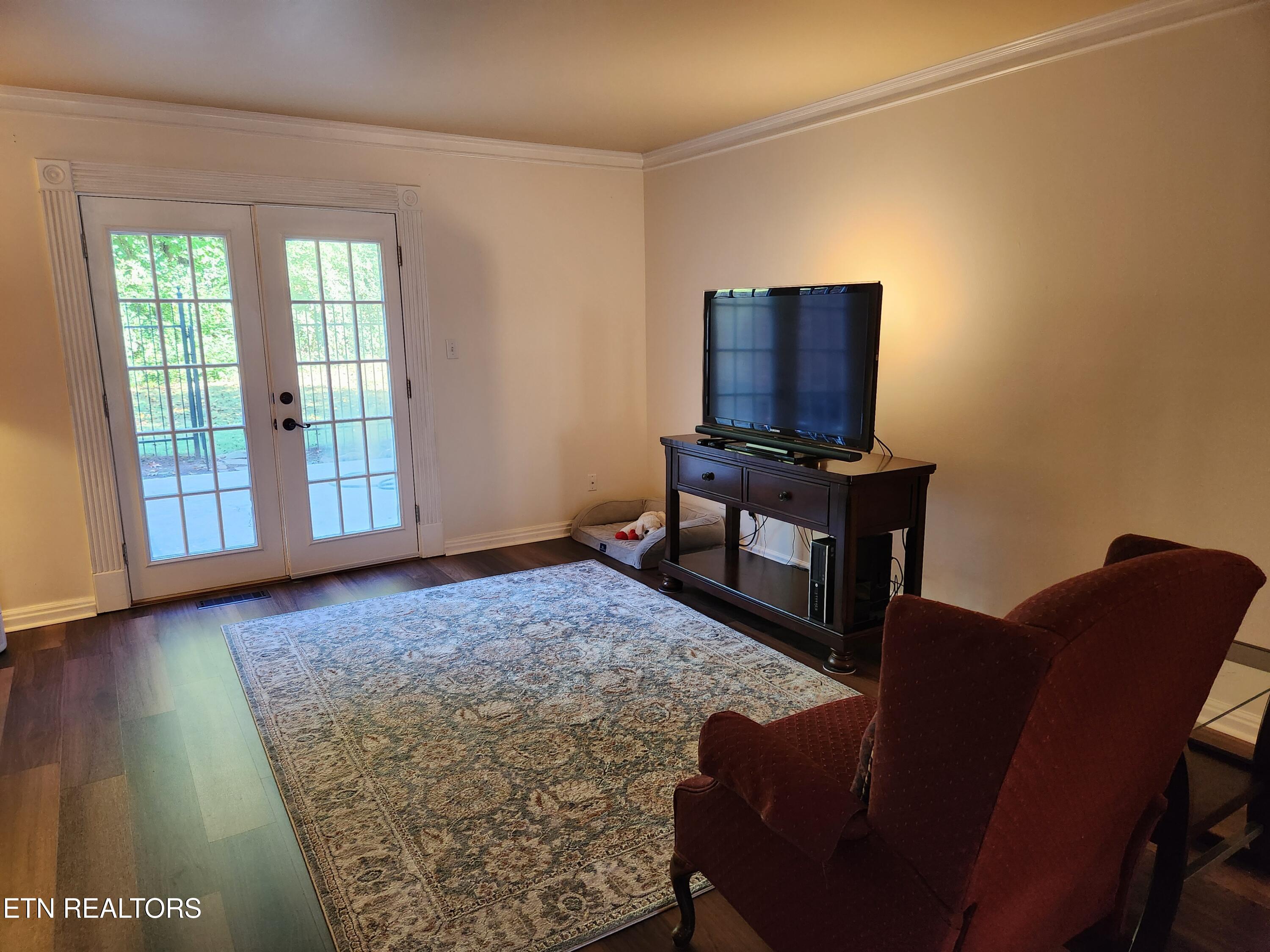 7041 Traditional Drive Knoxville TN 37909