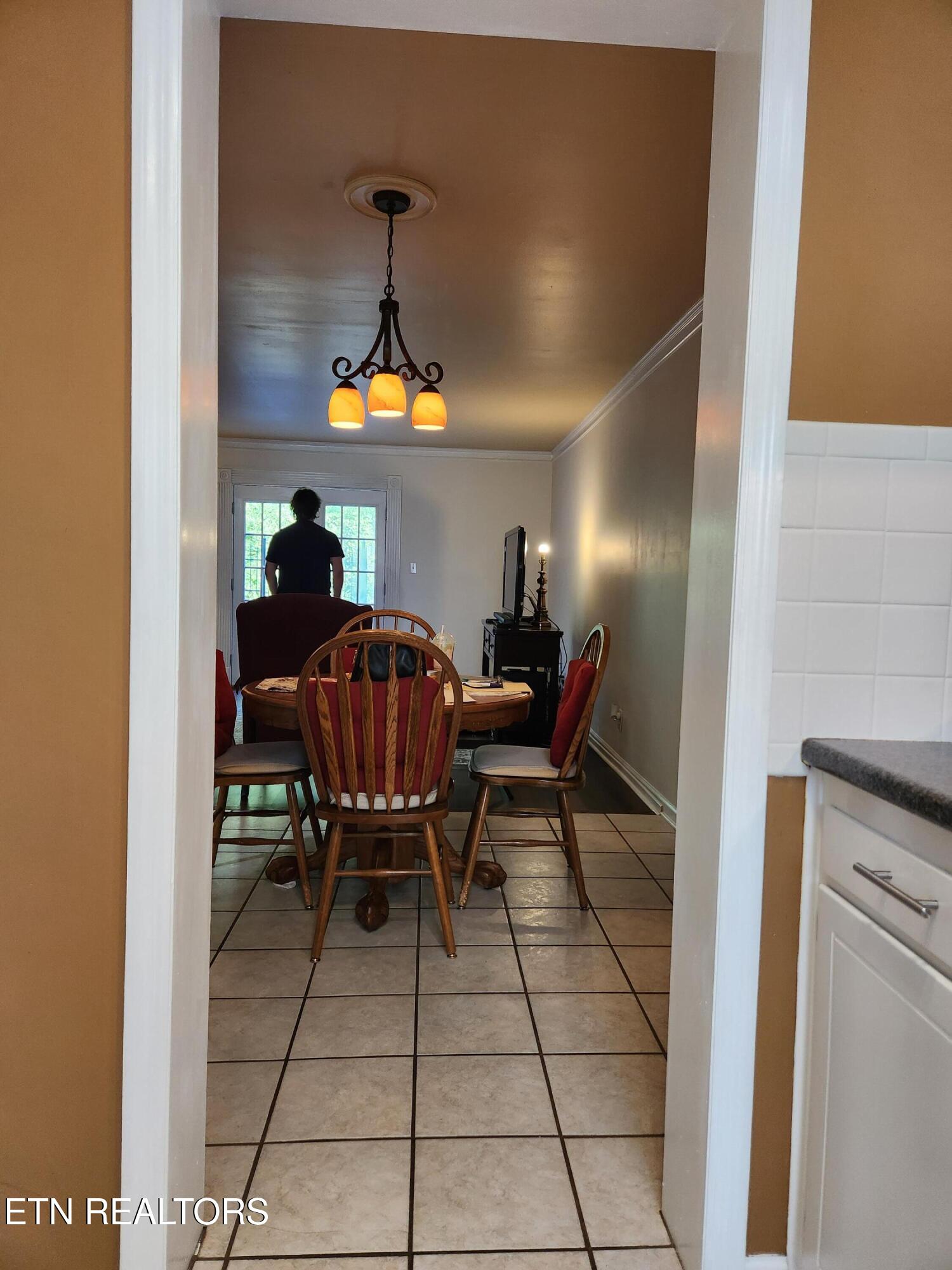 7041 Traditional Drive Knoxville TN 37909