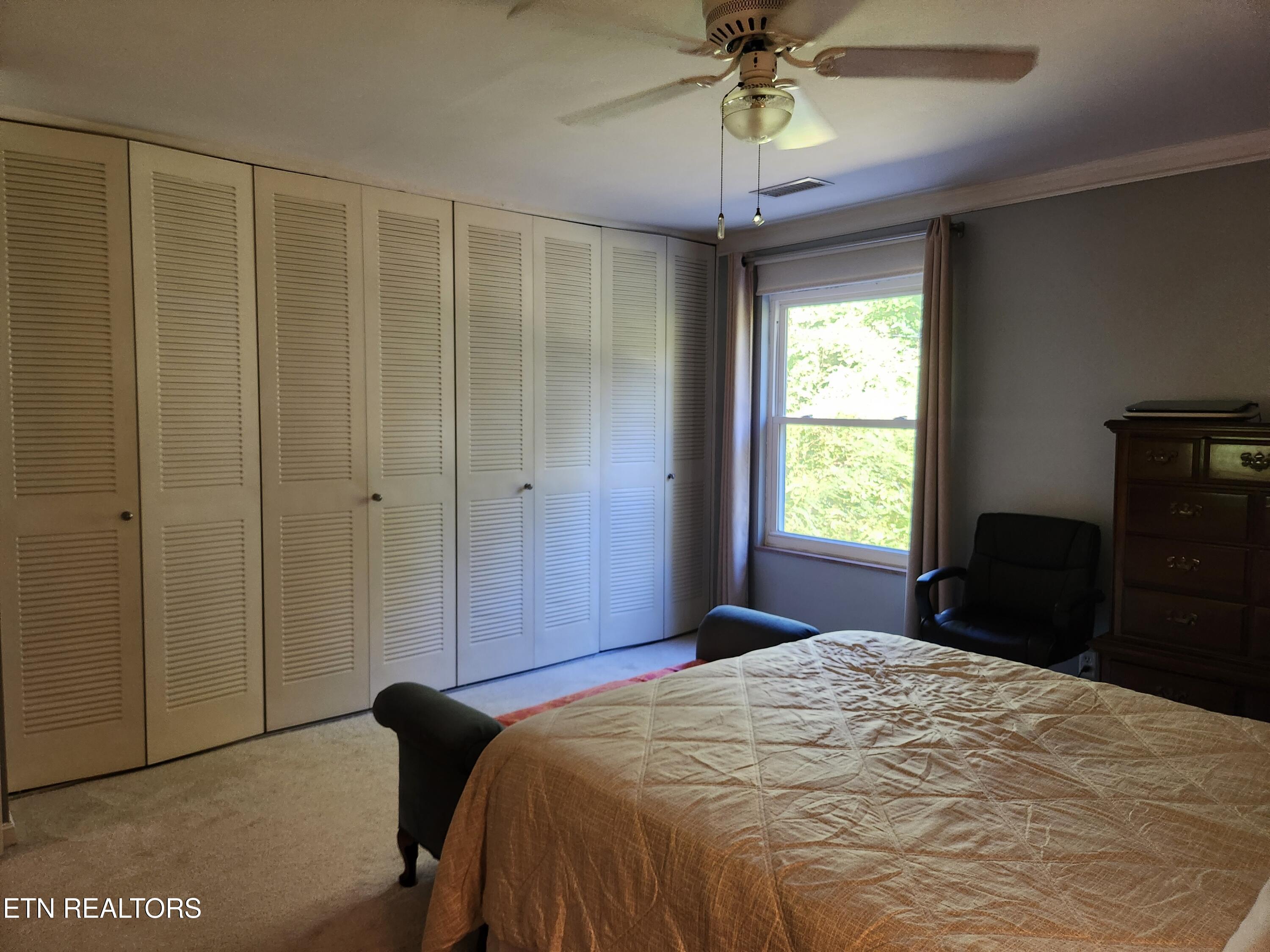 7041 Traditional Drive Knoxville TN 37909