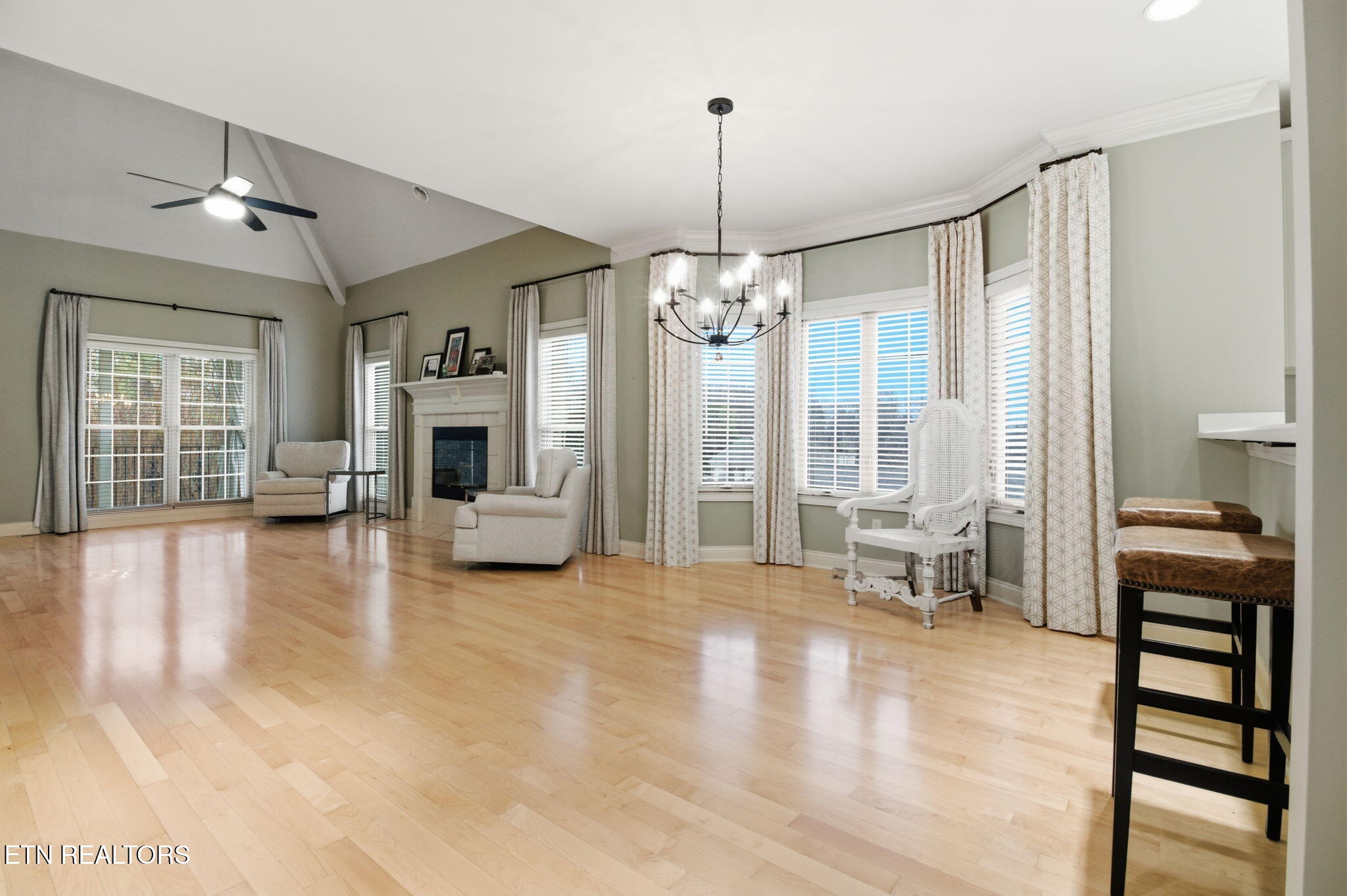 1026 Spy Glass Way Knoxville TN 37922
