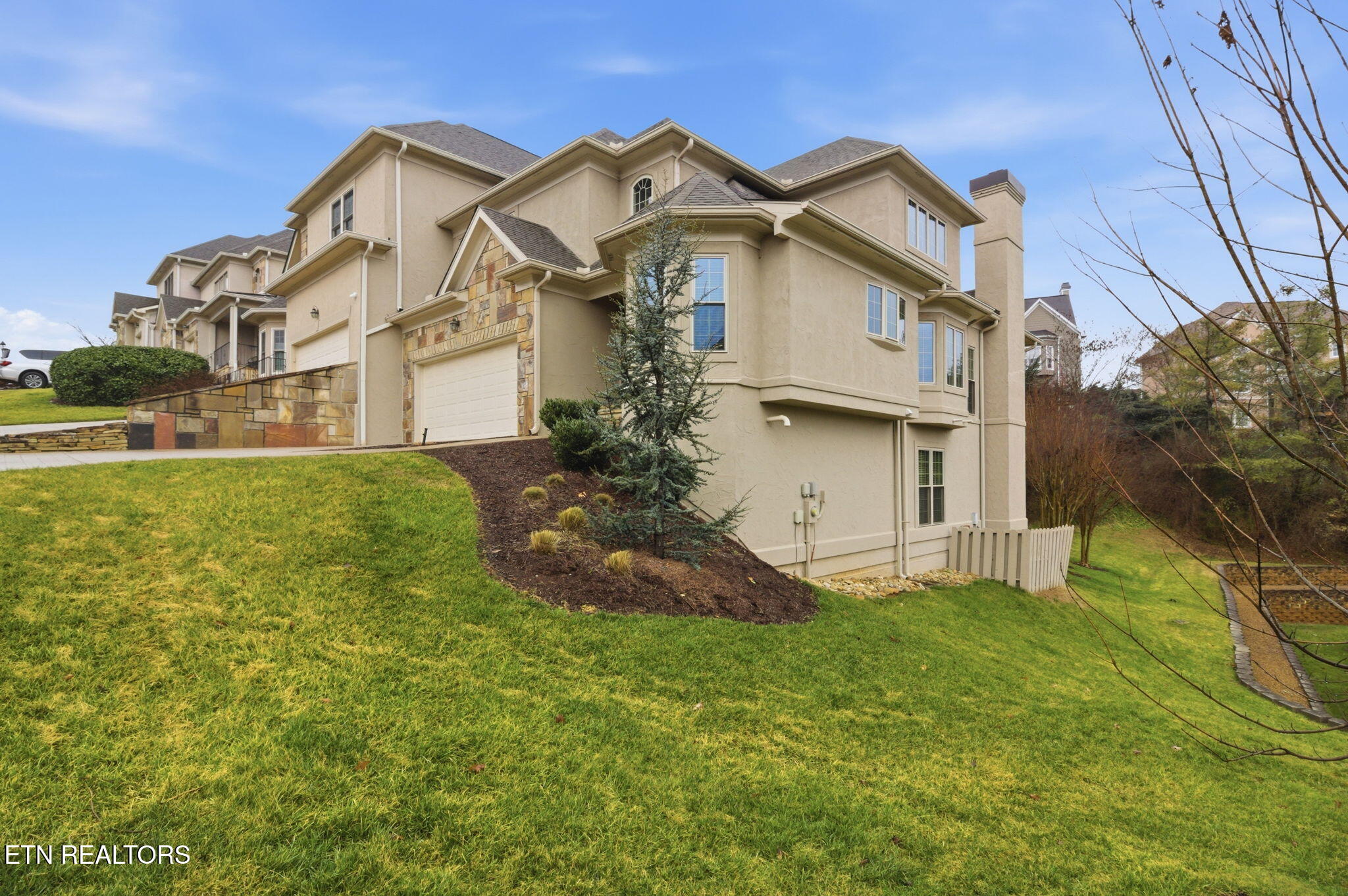 1026 Spy Glass Way Knoxville TN 37922