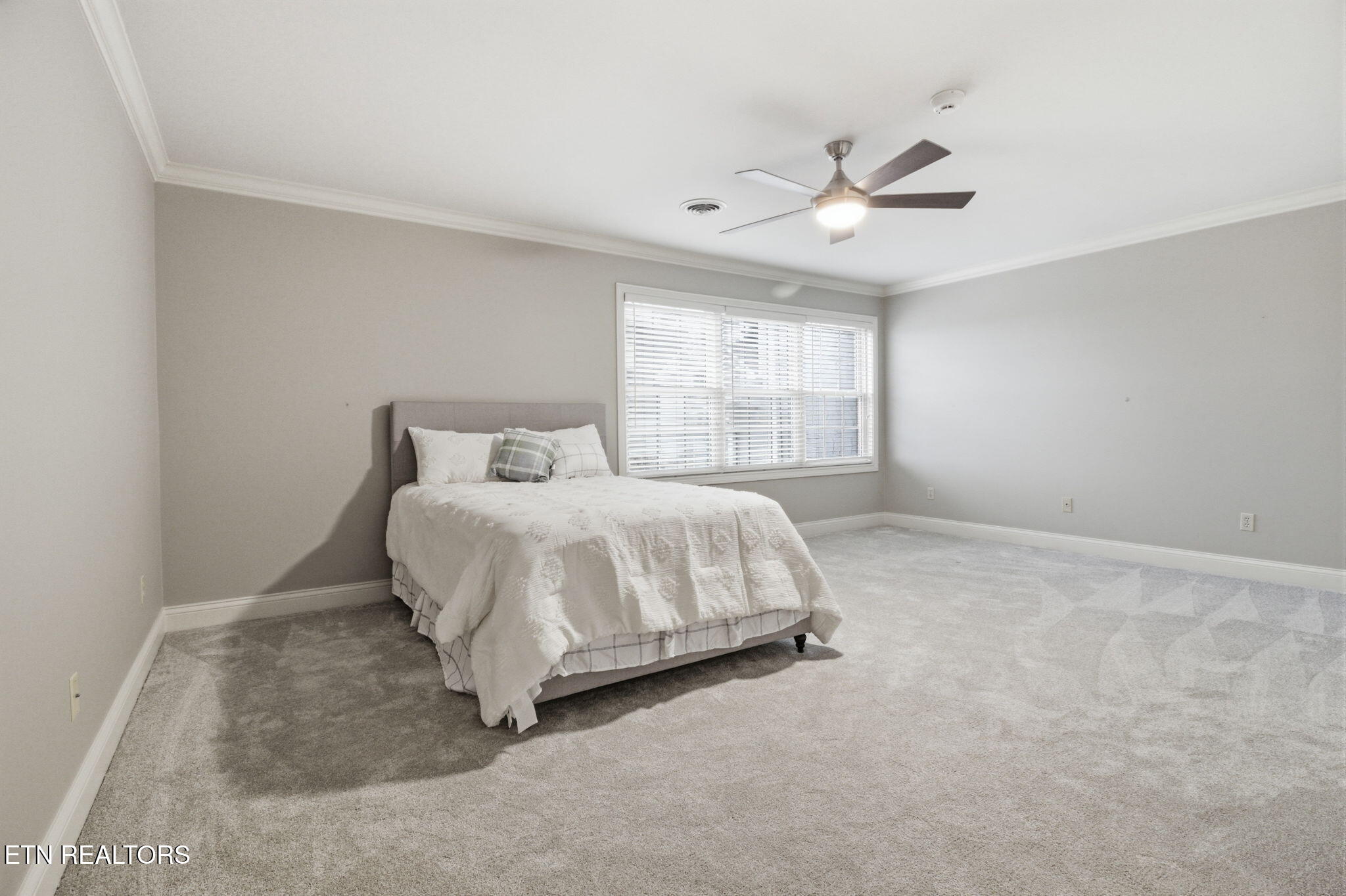 1026 Spy Glass Way Knoxville TN 37922