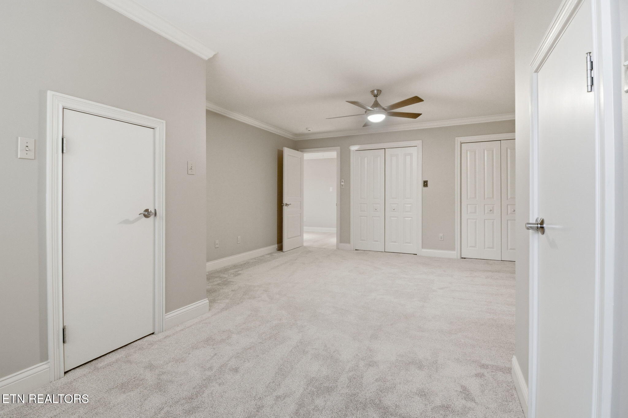 1026 Spy Glass Way Knoxville TN 37922