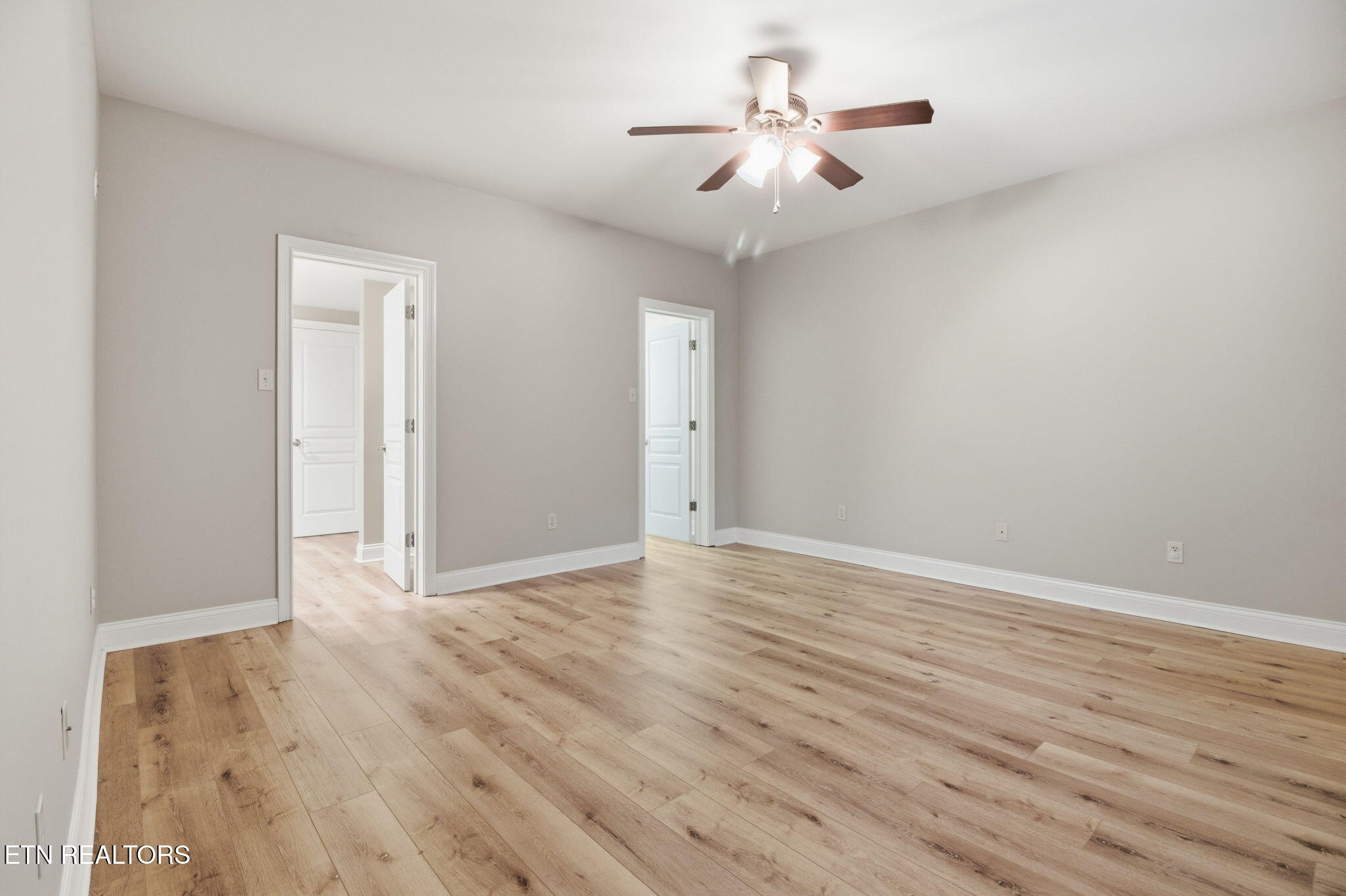 1026 Spy Glass Way Knoxville TN 37922